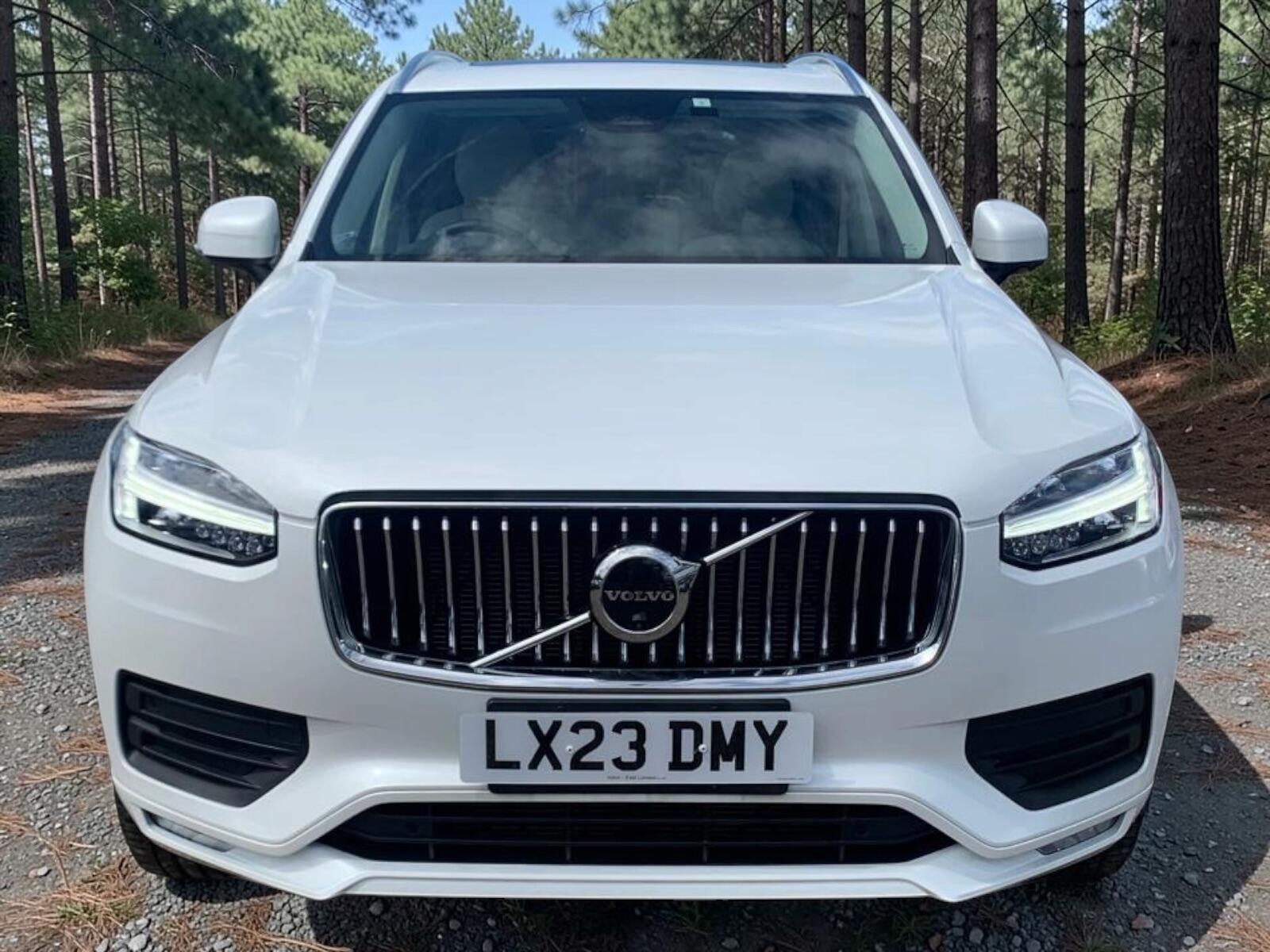 Volvo XC90 view 7