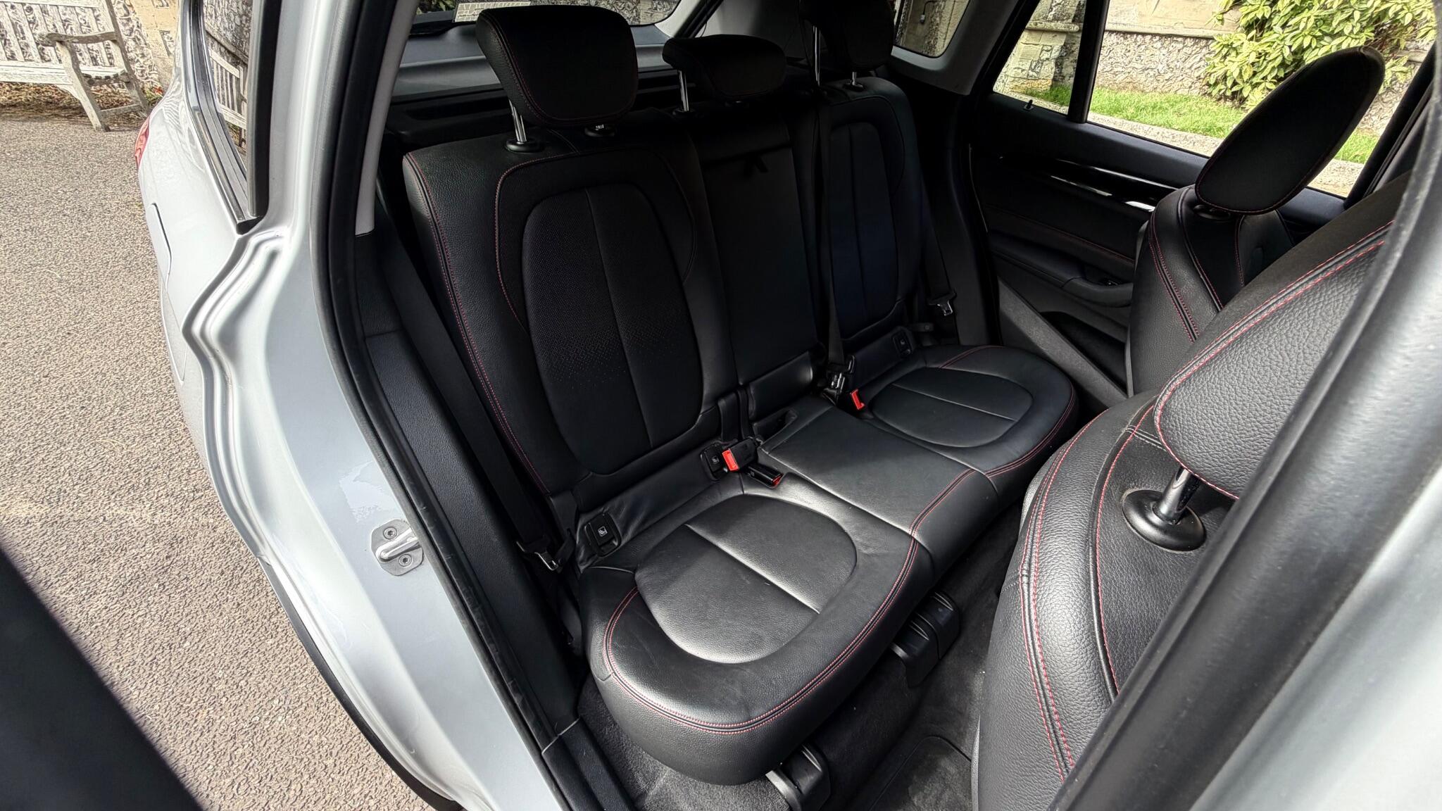 BMW X1 view 34