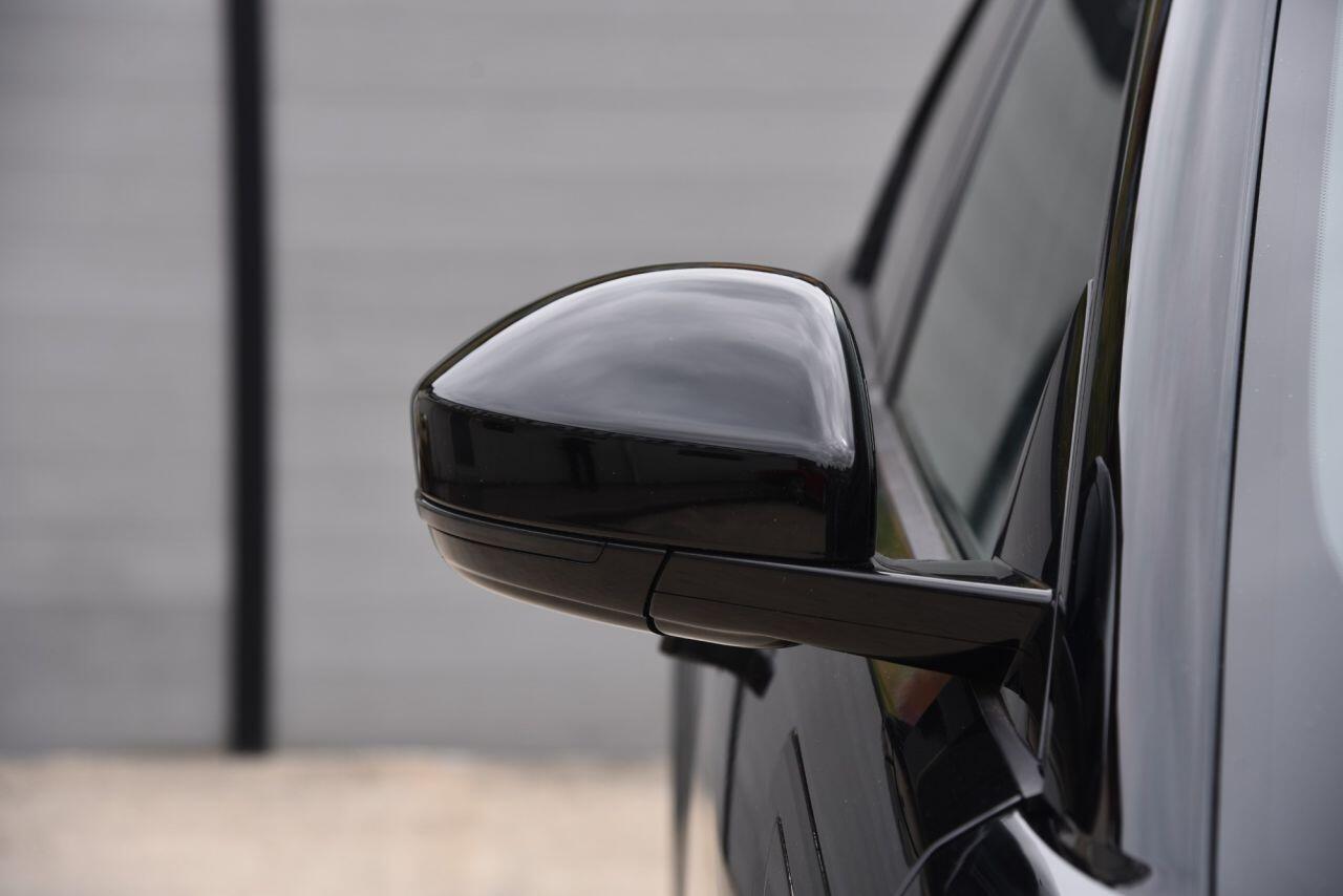 Land Rover Range Rover Evoque view 16