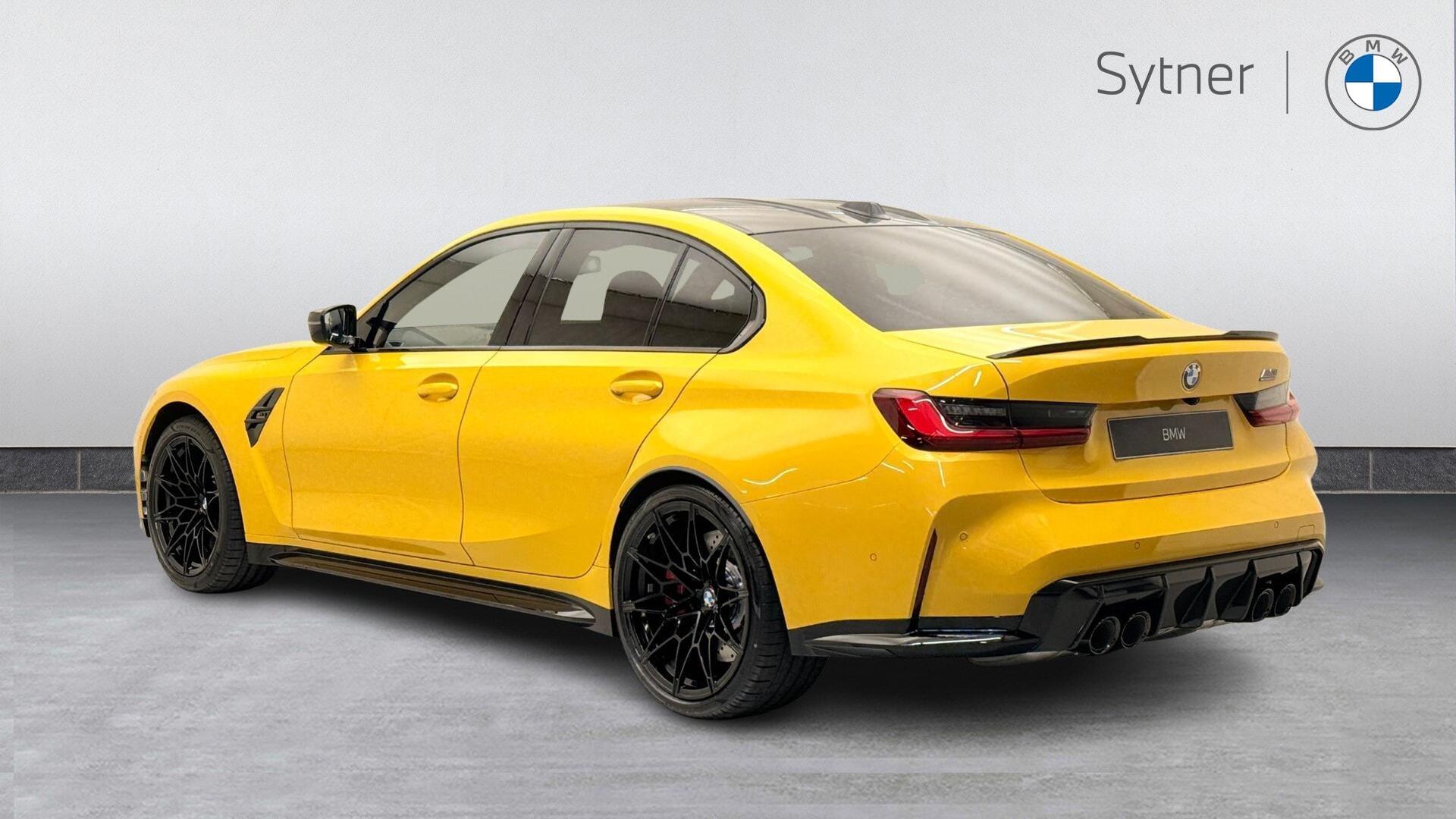 BMW M3 view 2