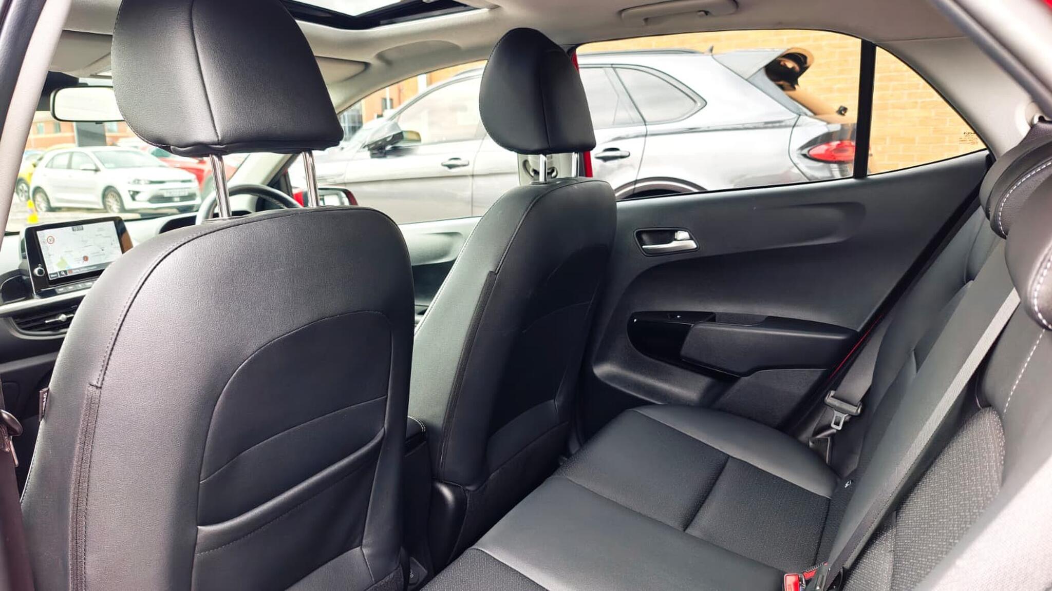 Kia Picanto view 23