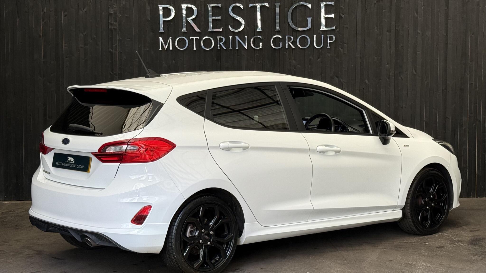Ford Fiesta view 14