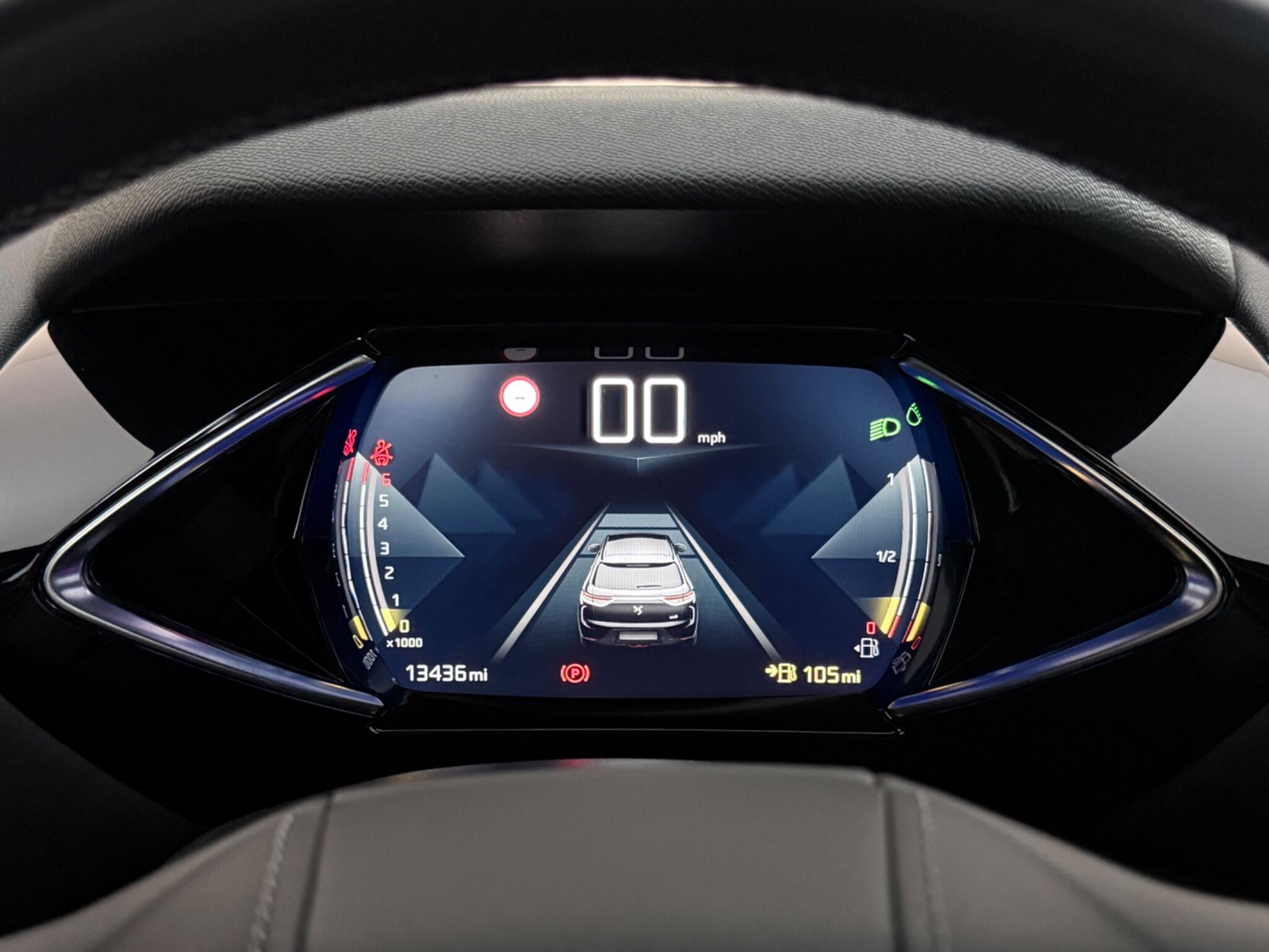 DS Automobiles DS 3 Crossback view 12