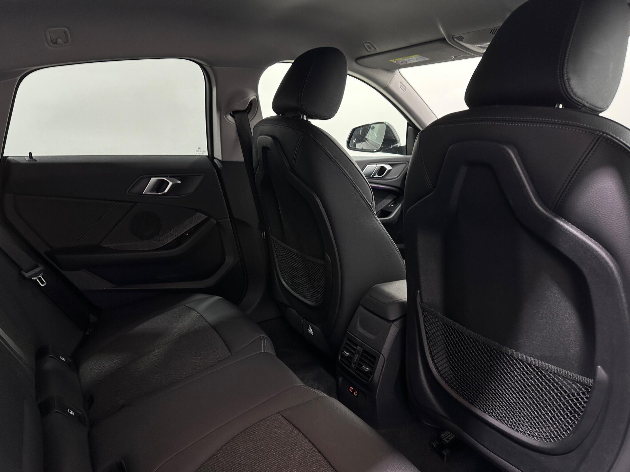 BMW 2 Series view 42