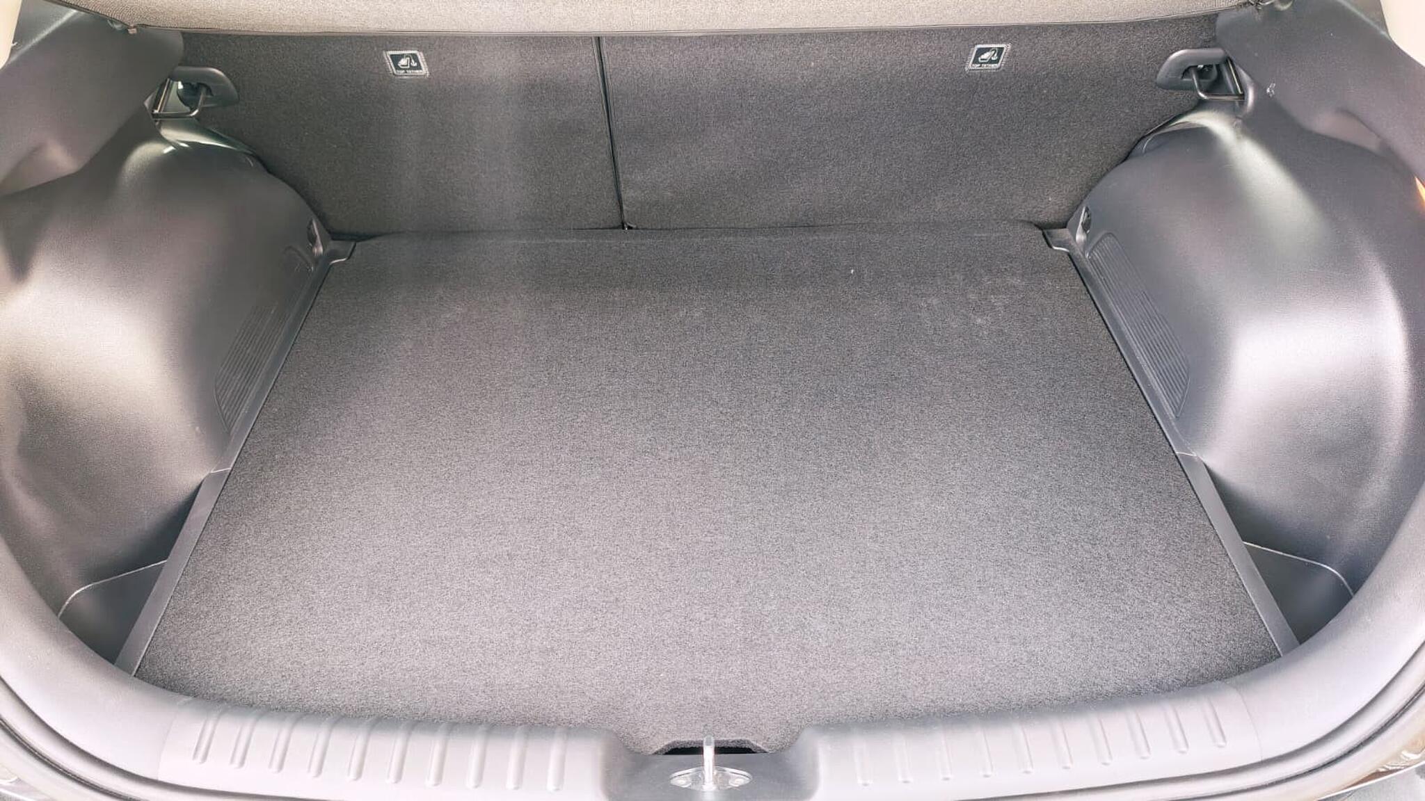 Kia Niro view 7