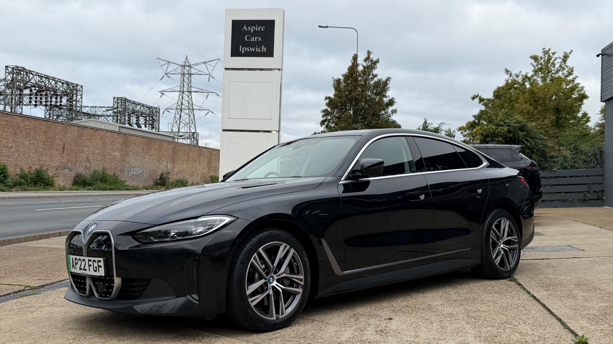 BMW I4 view 7