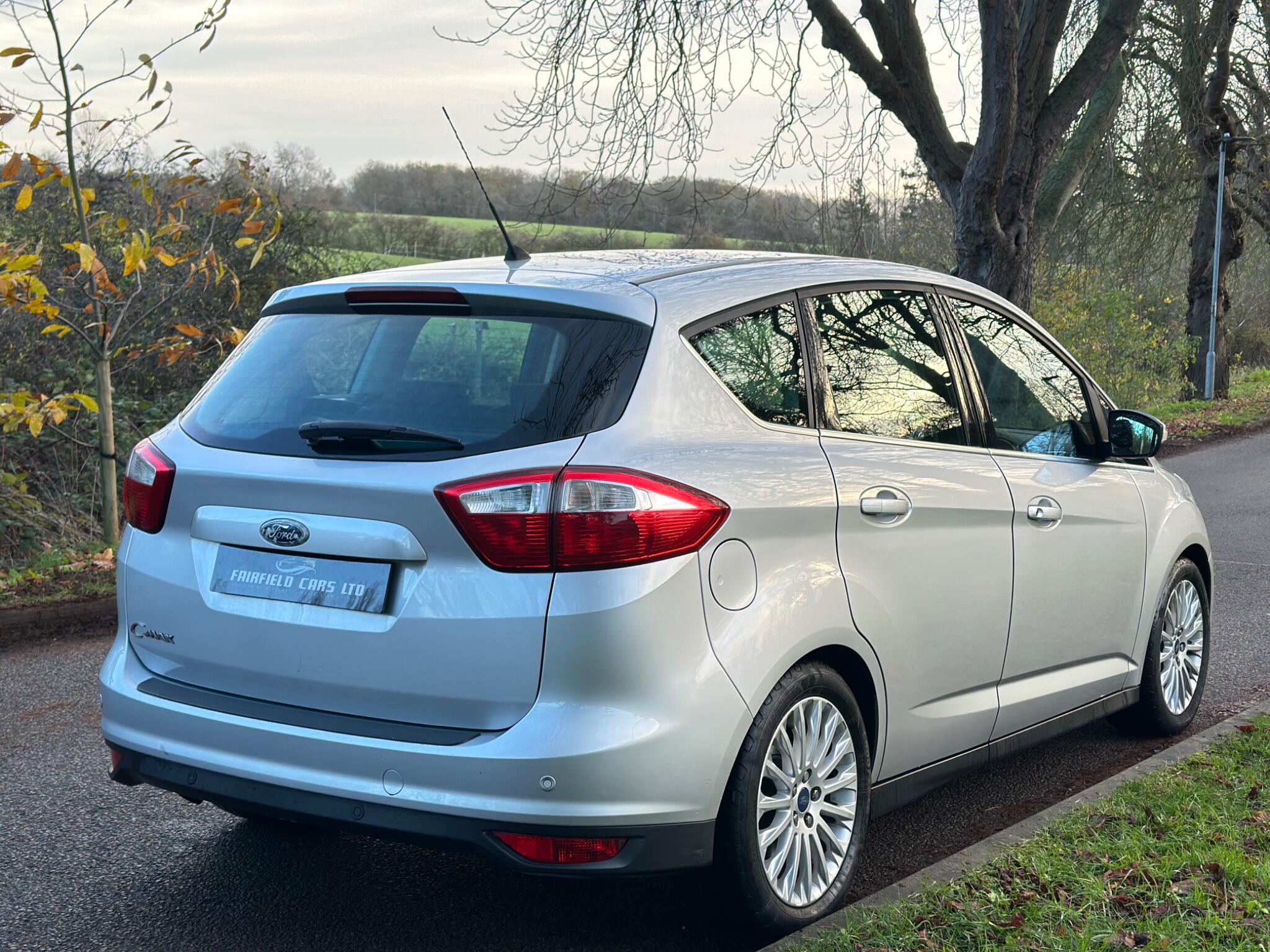 2013 Ford C-Max 1.6 TDCi Titanium Euro 5 5dr • 109,000 miles image 9