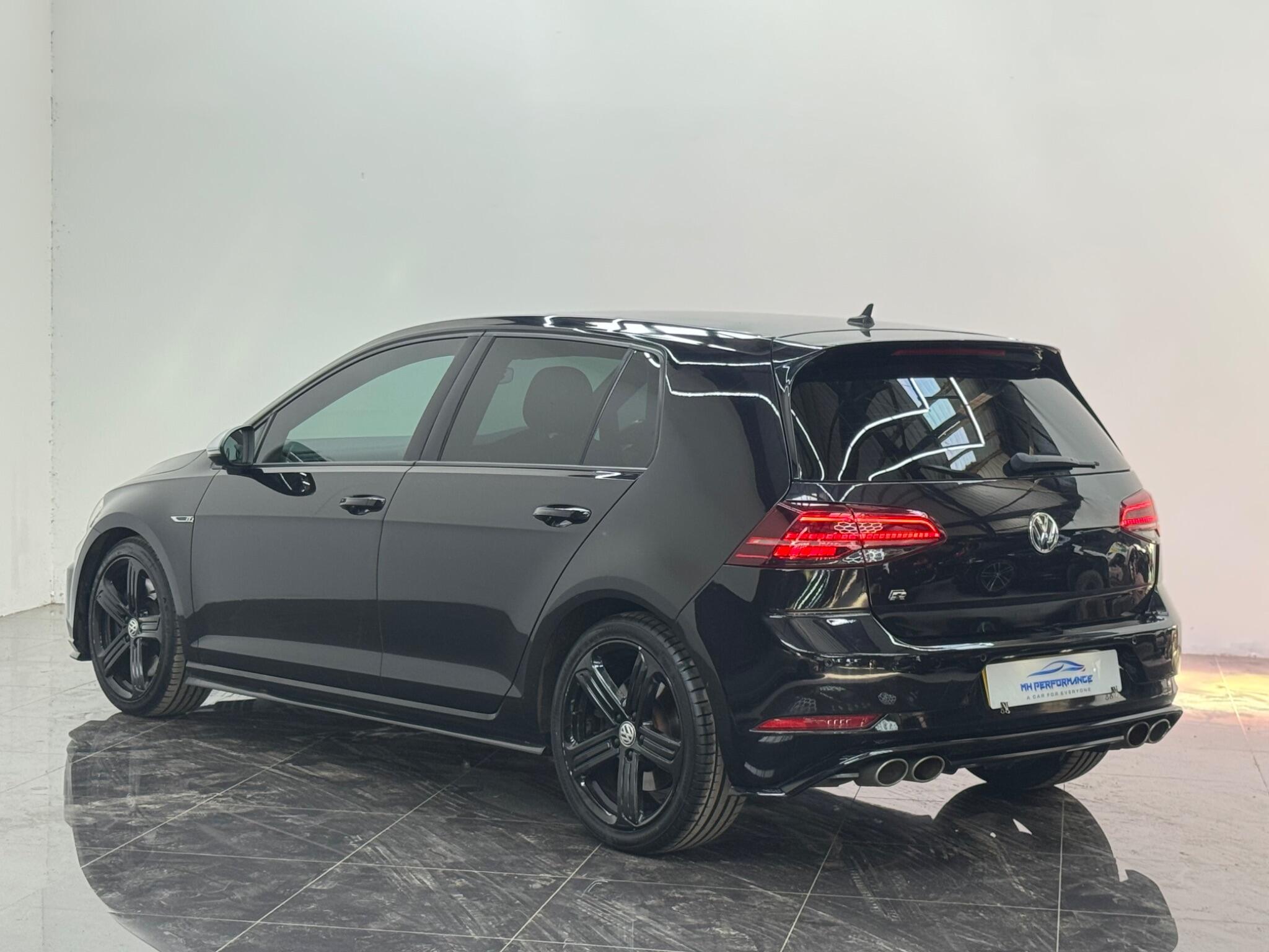 Volkswagen Golf view 56