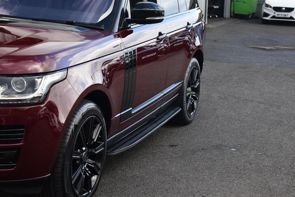Land Rover Range Rover view 25