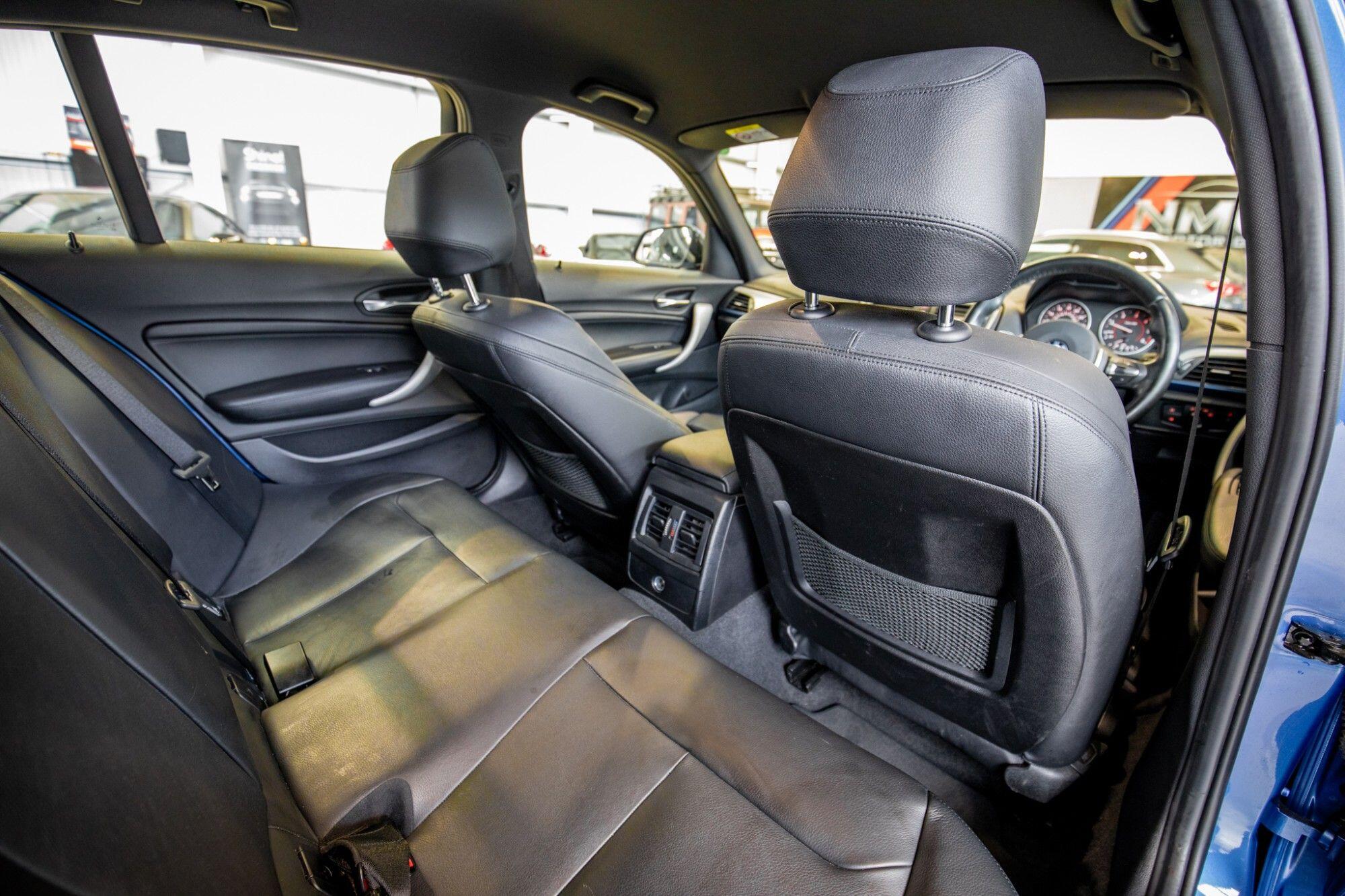 BMW 1 Series view 14