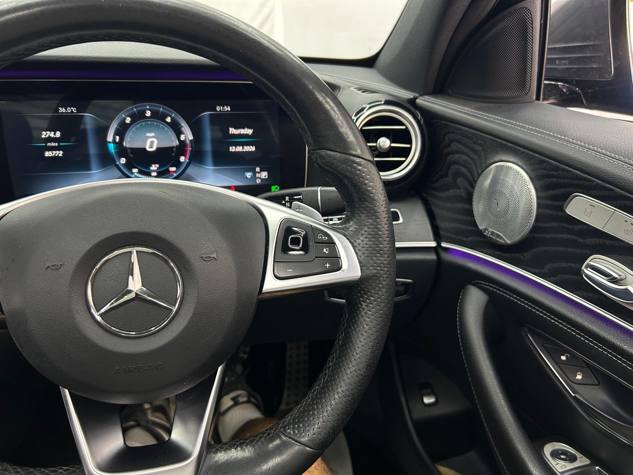 Mercedes-Benz E Class view 45