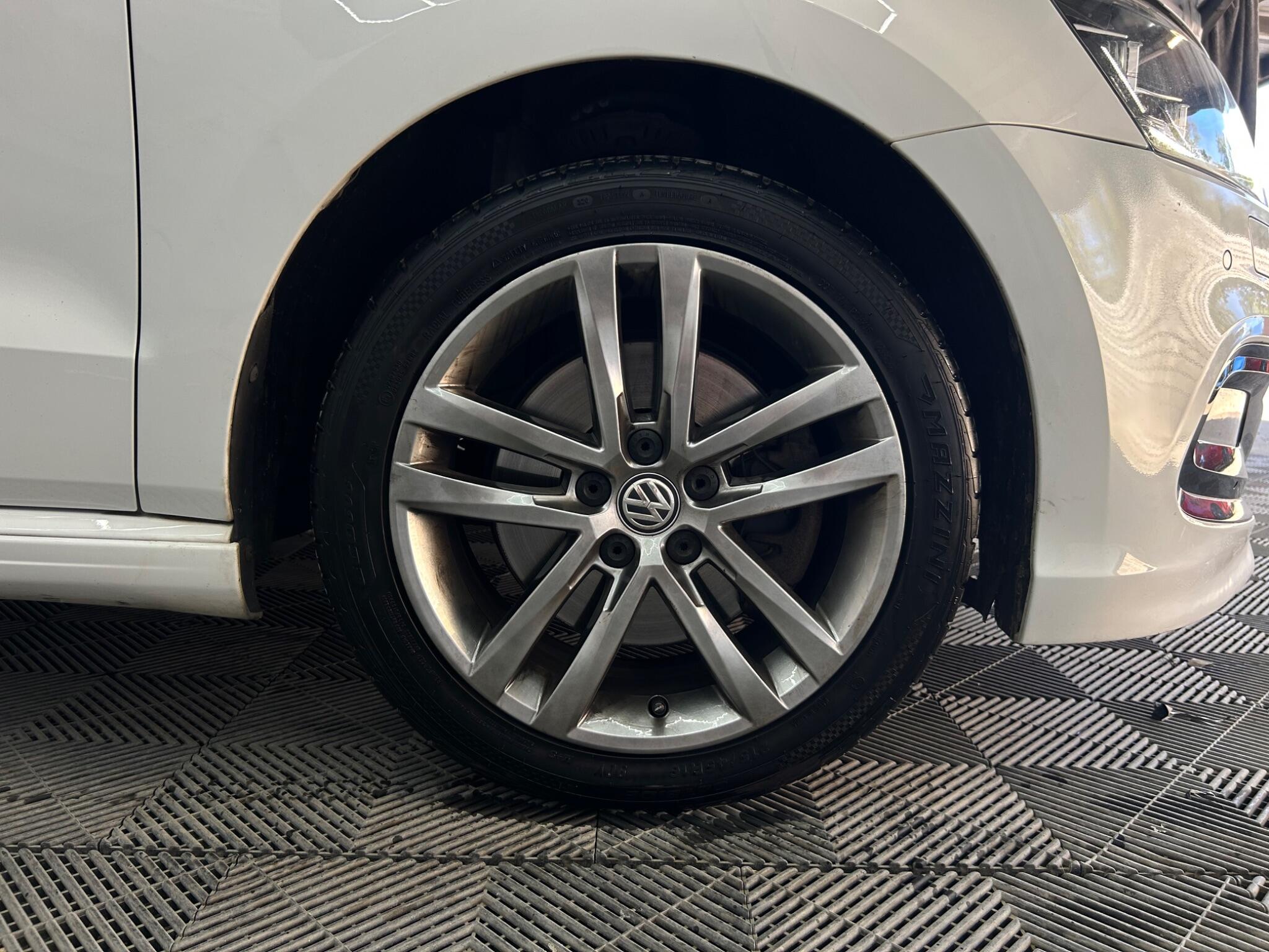 Volkswagen Polo view 35