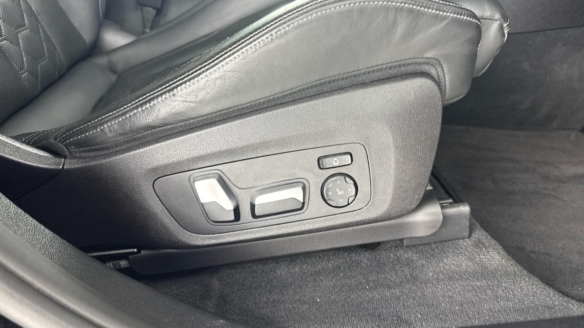BMW X4 M view 18