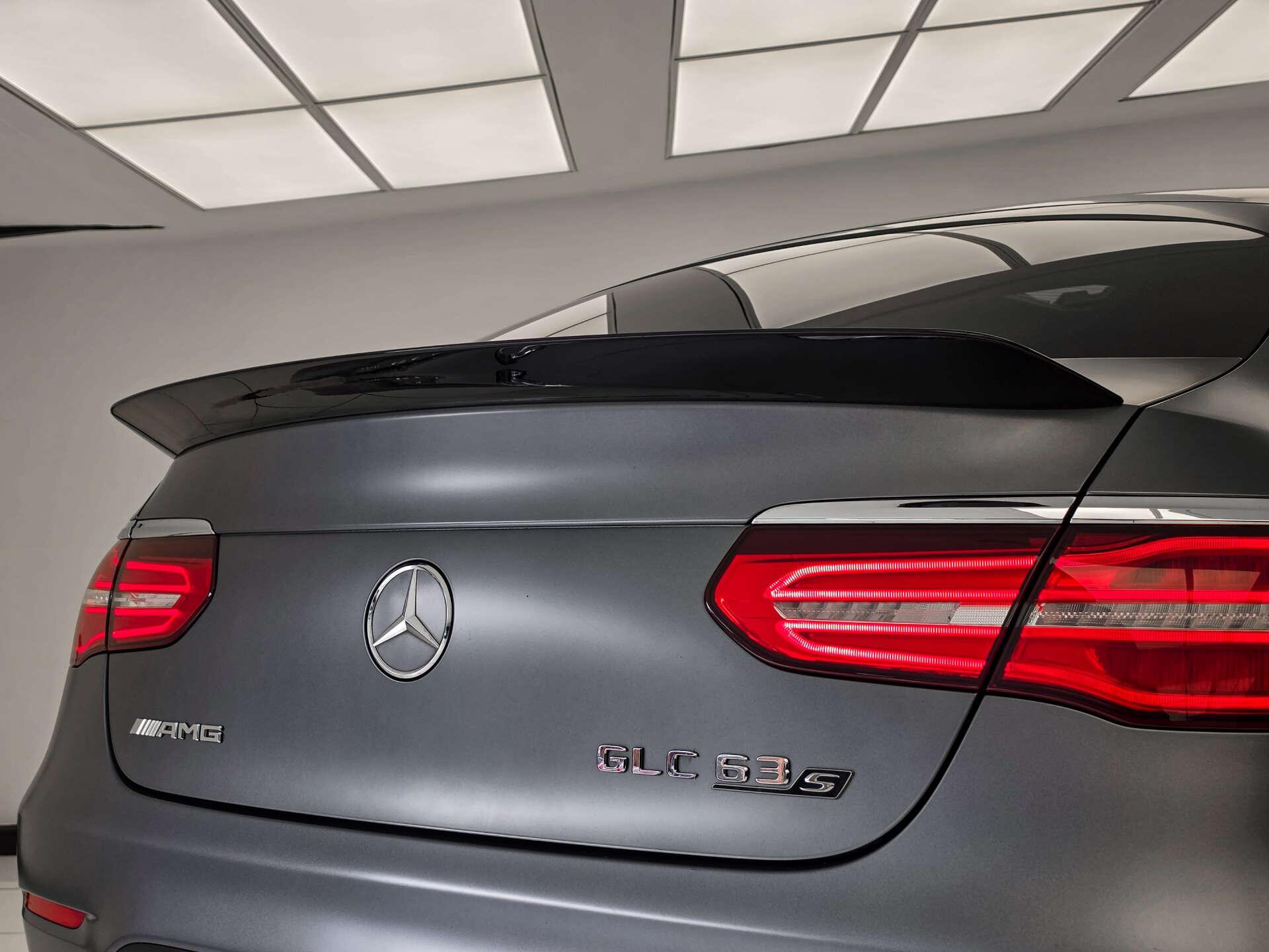 Mercedes-Benz GLC view 29