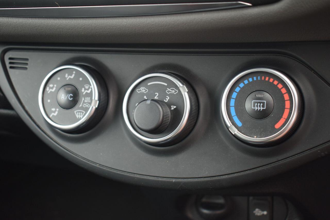 Toyota Yaris view 29