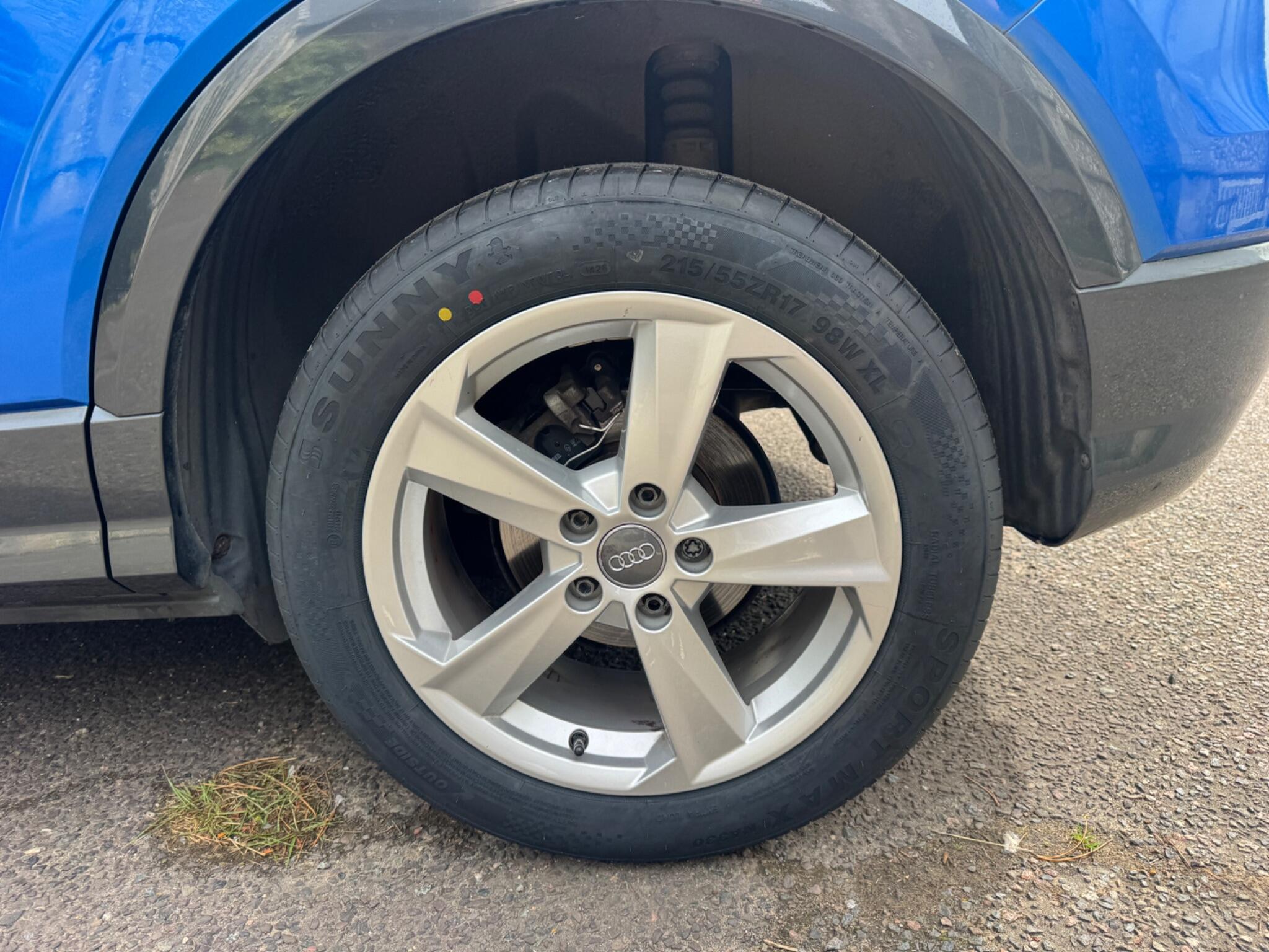 Audi Q2 view 44
