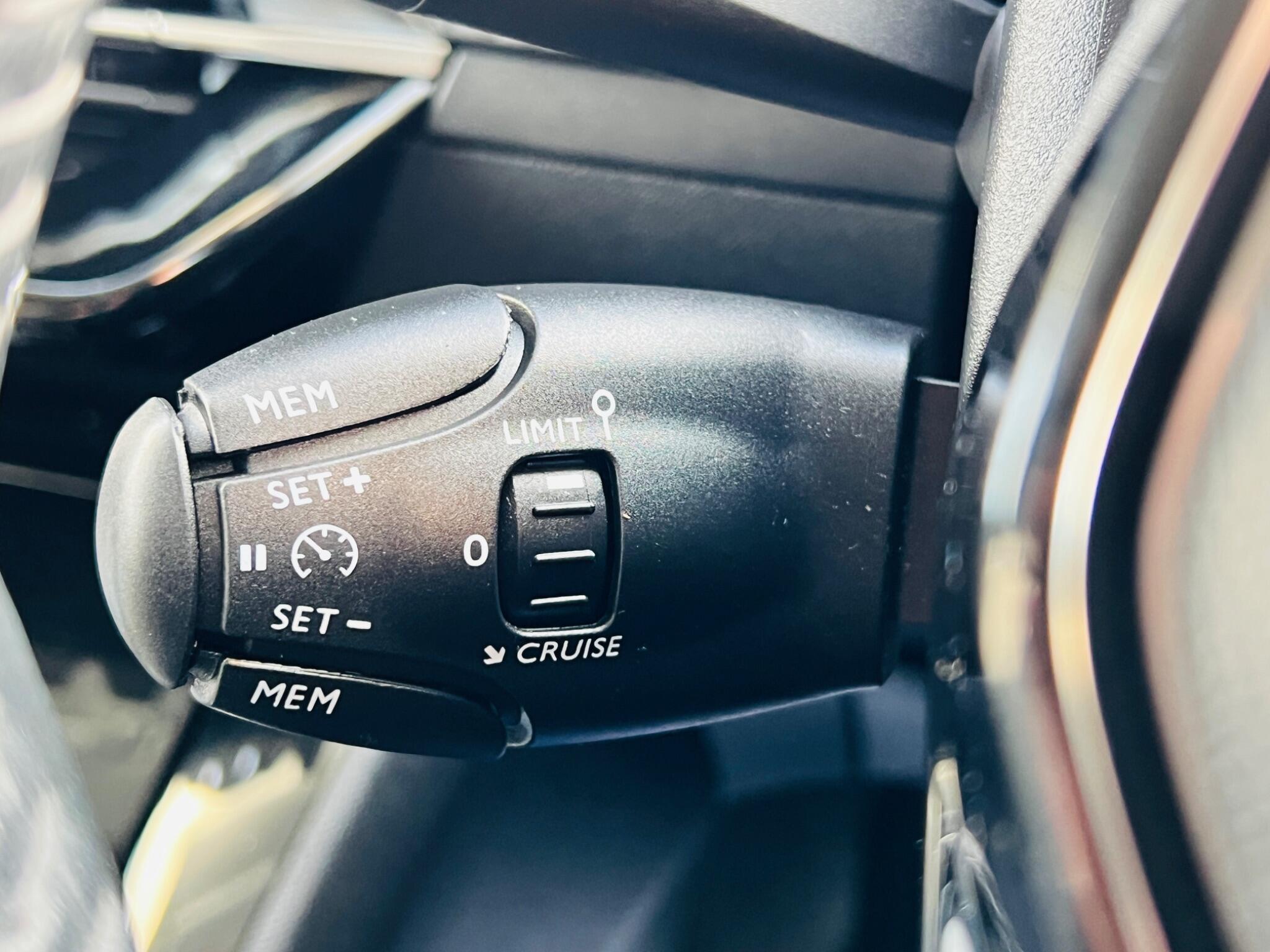 2021 Peugeot 2008 1.2 PureTech Allure Premium Euro 6 (s/s) 5dr • 73,734 miles image 34