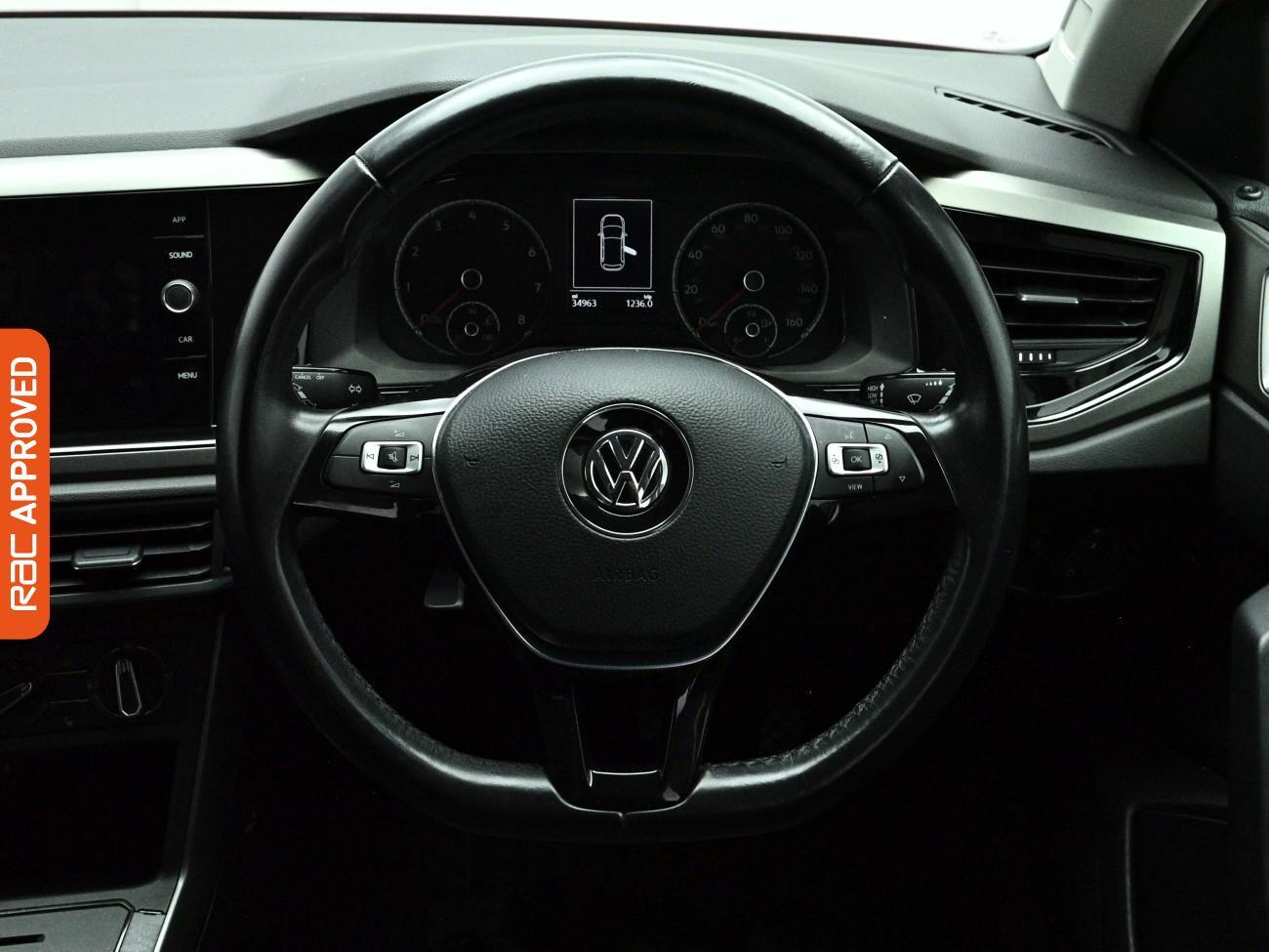 Volkswagen Polo view 9