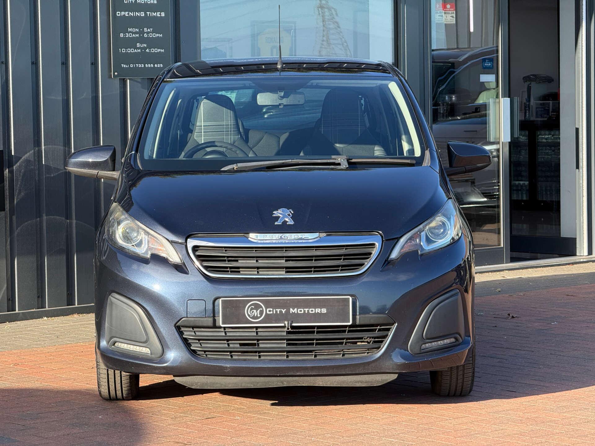 Peugeot 108 view 11