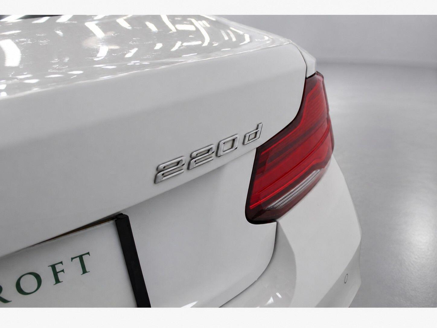 BMW 2 Series view 17