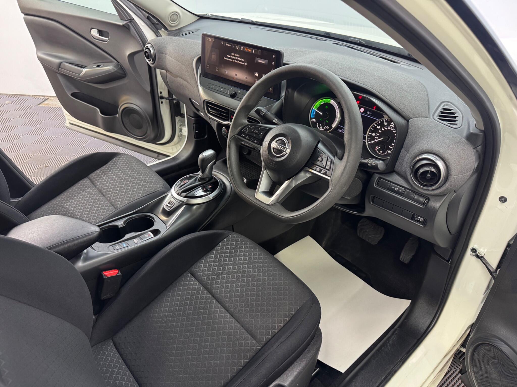 Nissan Juke view 8