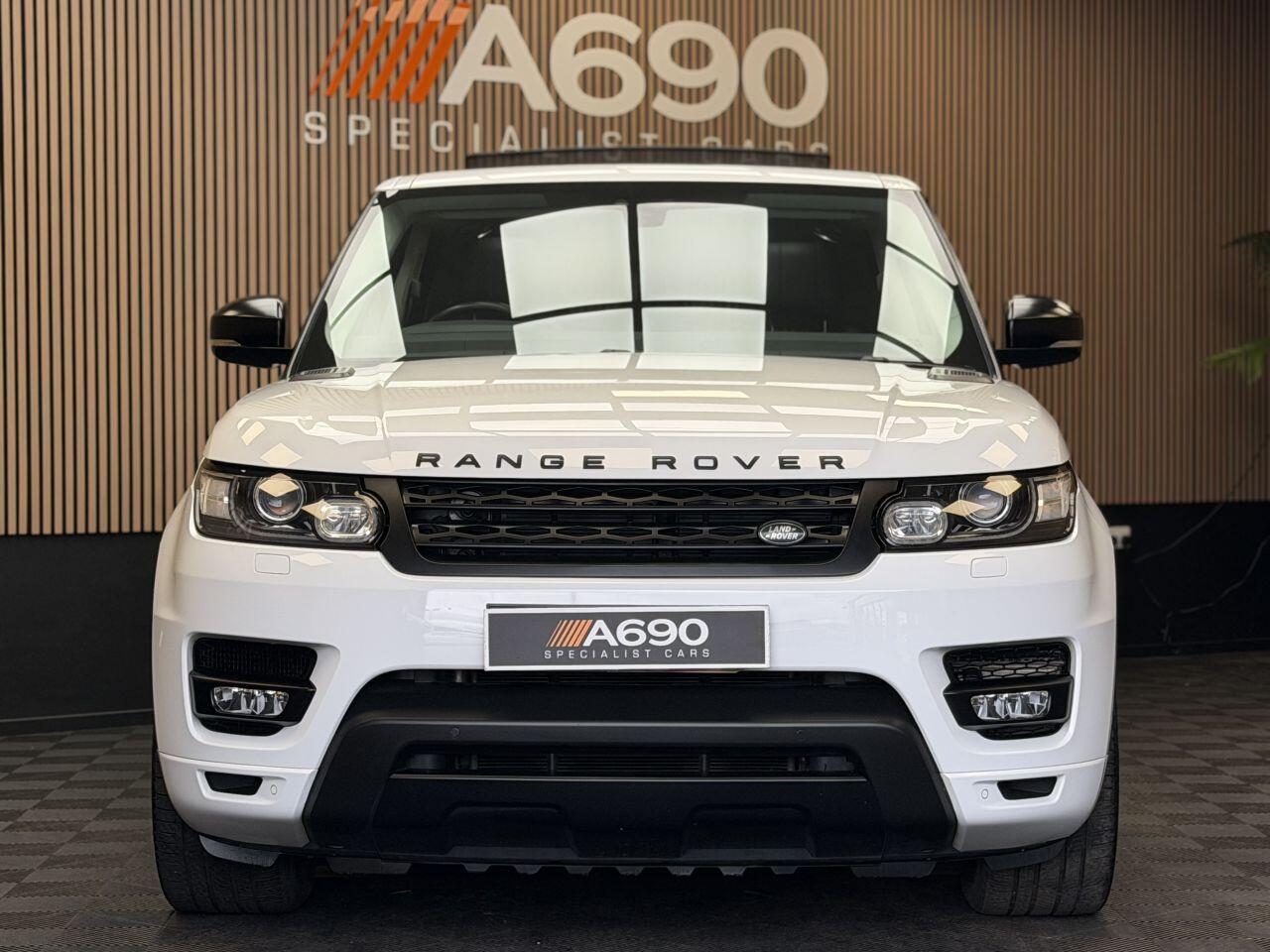 Land Rover Range Rover Sport view 2