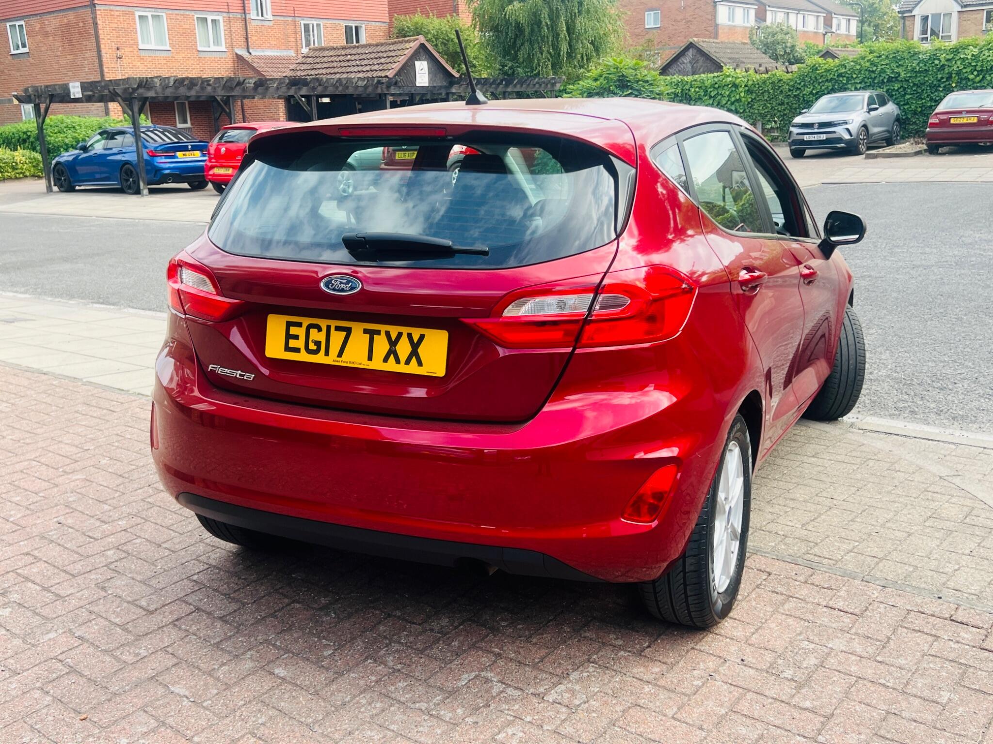 Ford Fiesta view 24