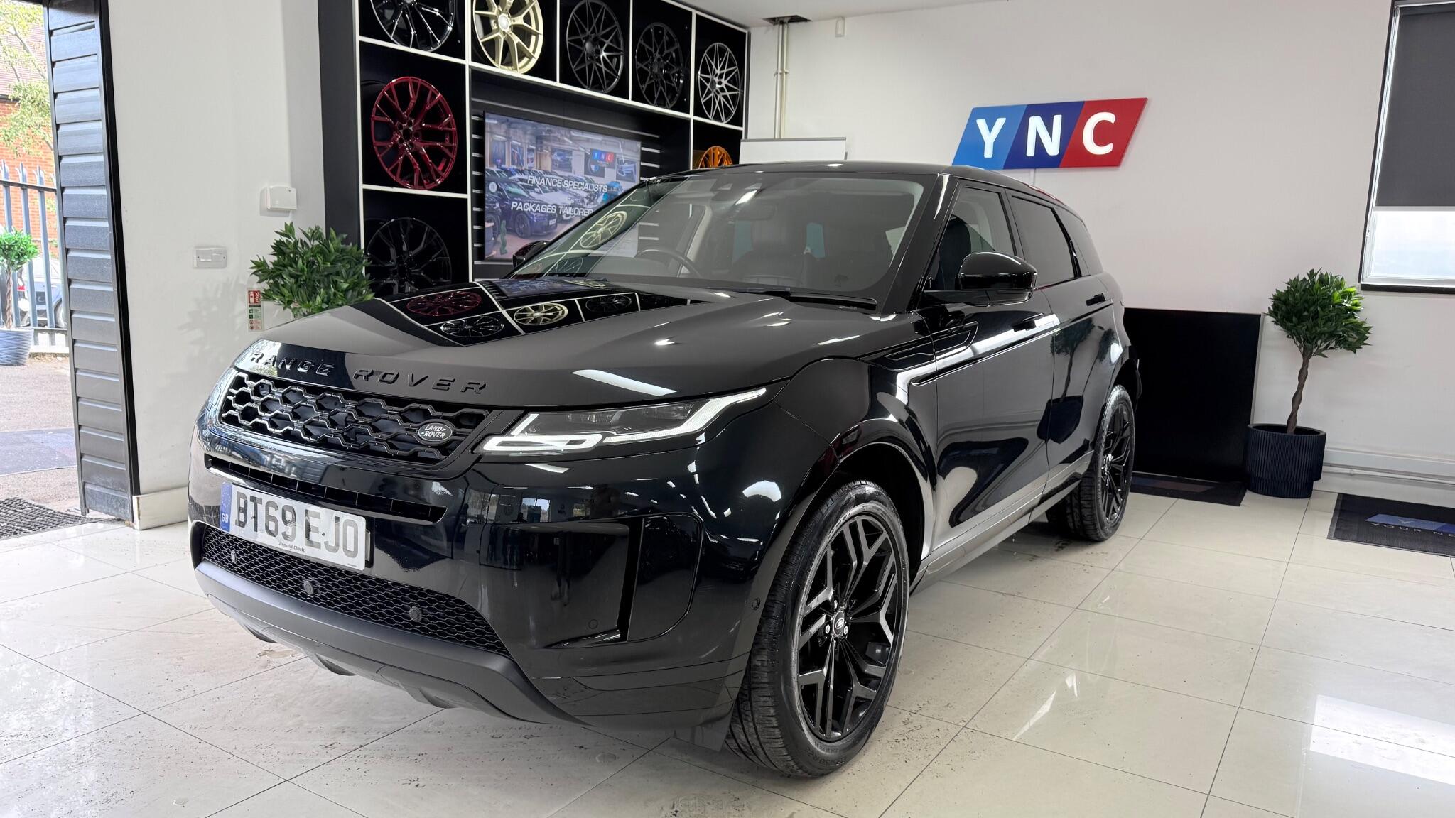 Land Rover Range Rover Evoque view 45