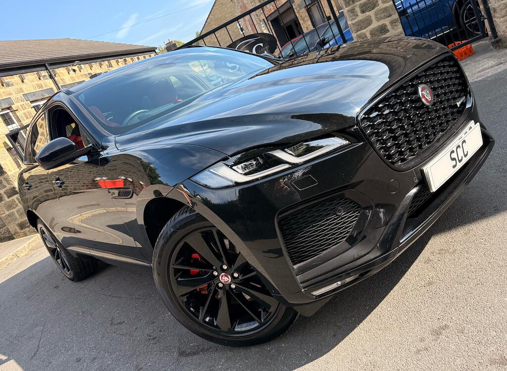 Jaguar F-Pace view 4