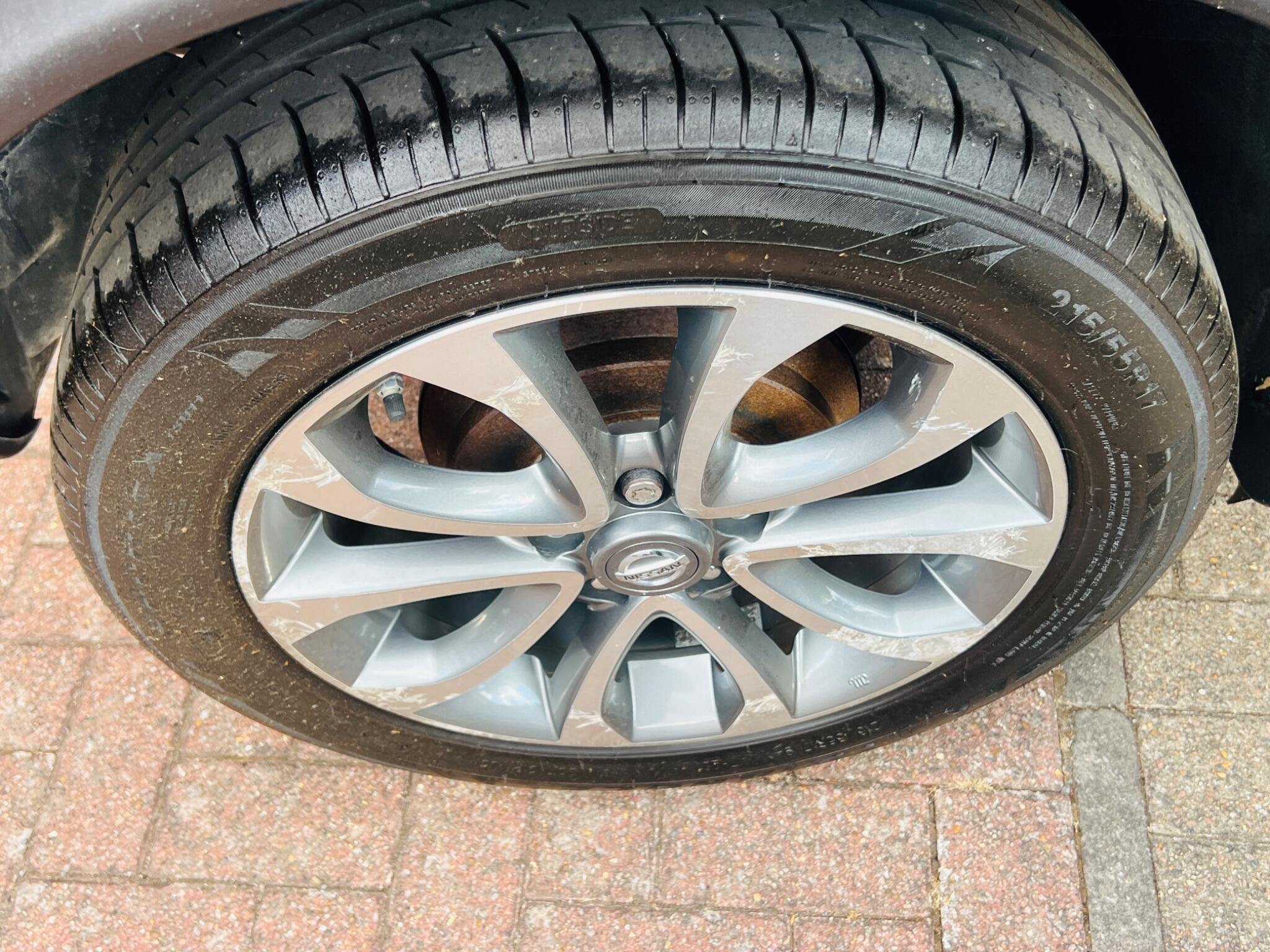 Nissan Juke view 34