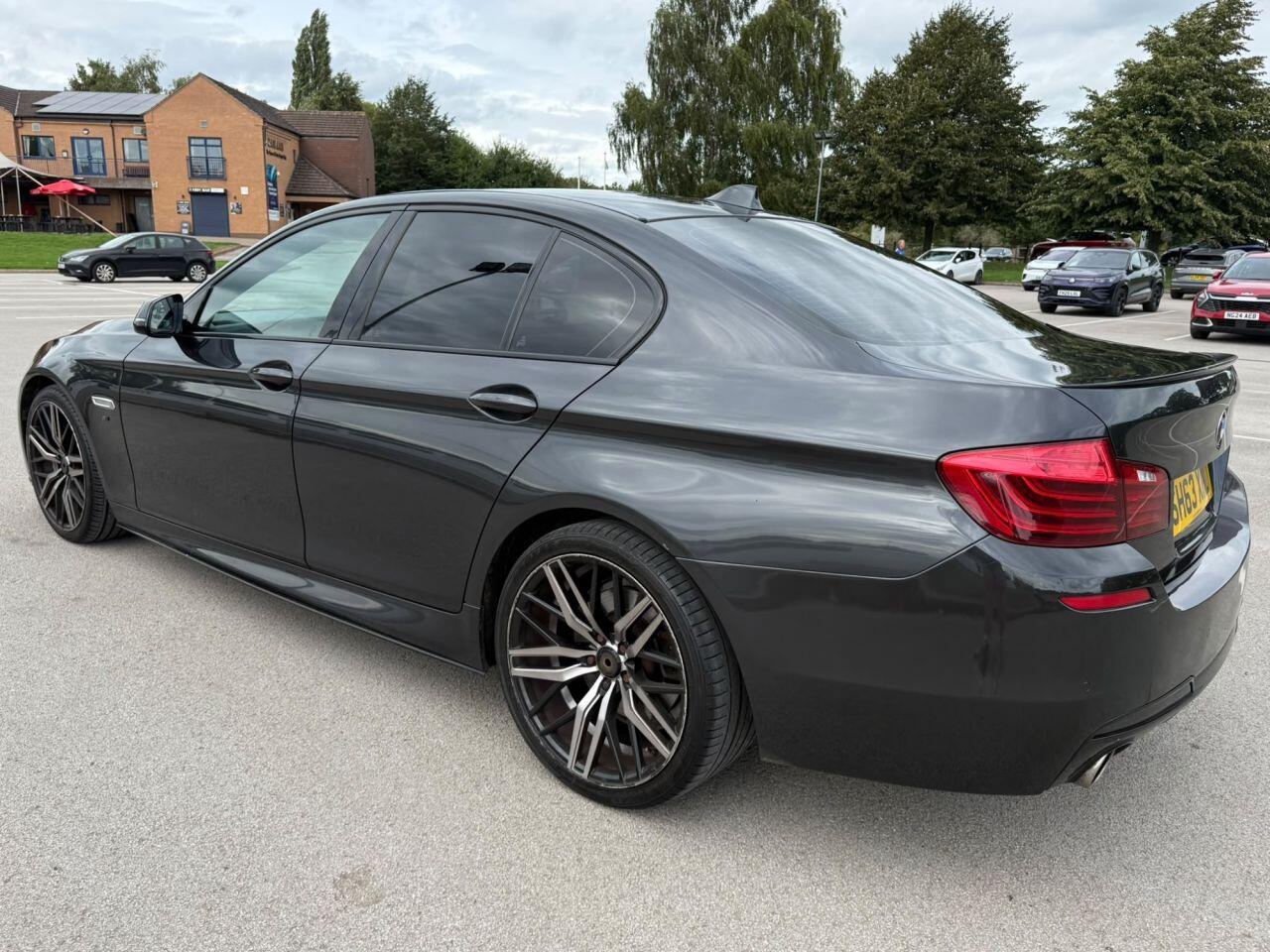 BMW 5 Series view 53