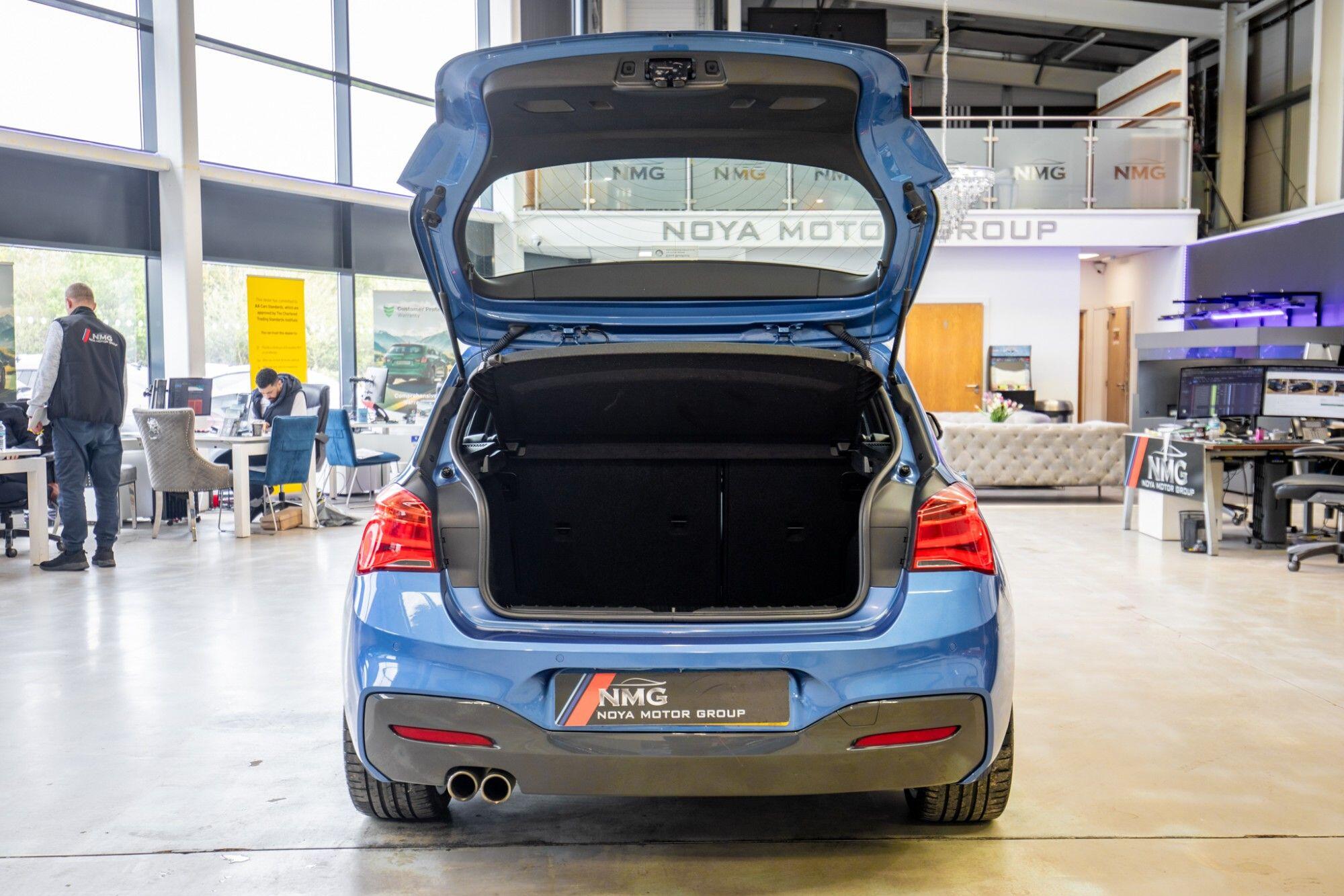 BMW 1 Series view 31