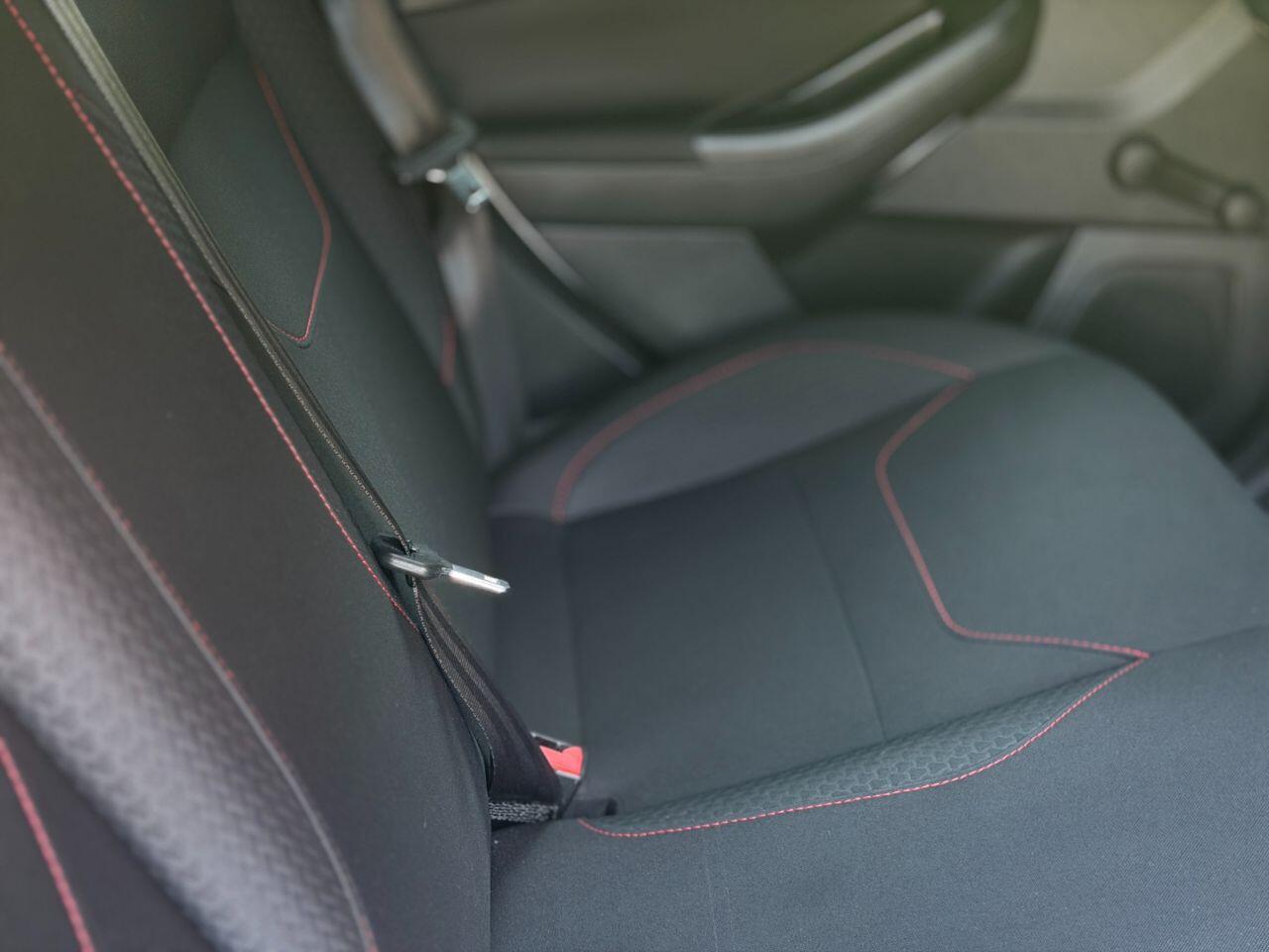 Ford Focus view 49
