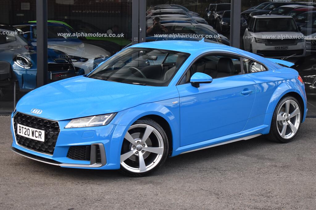 Audi TT view 5