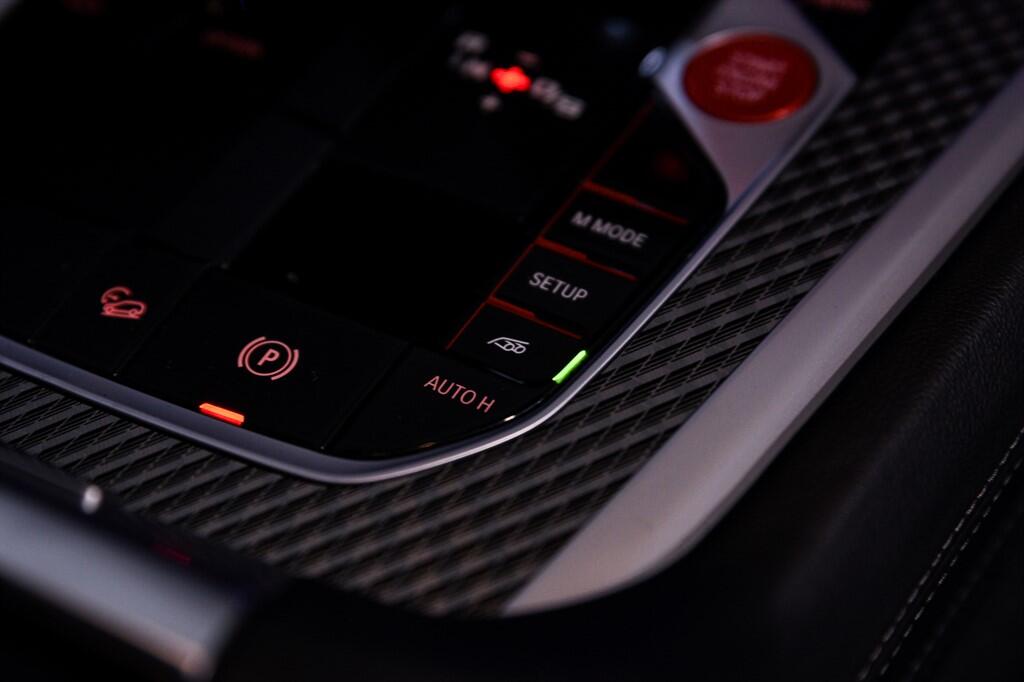 BMW X6 M view 45