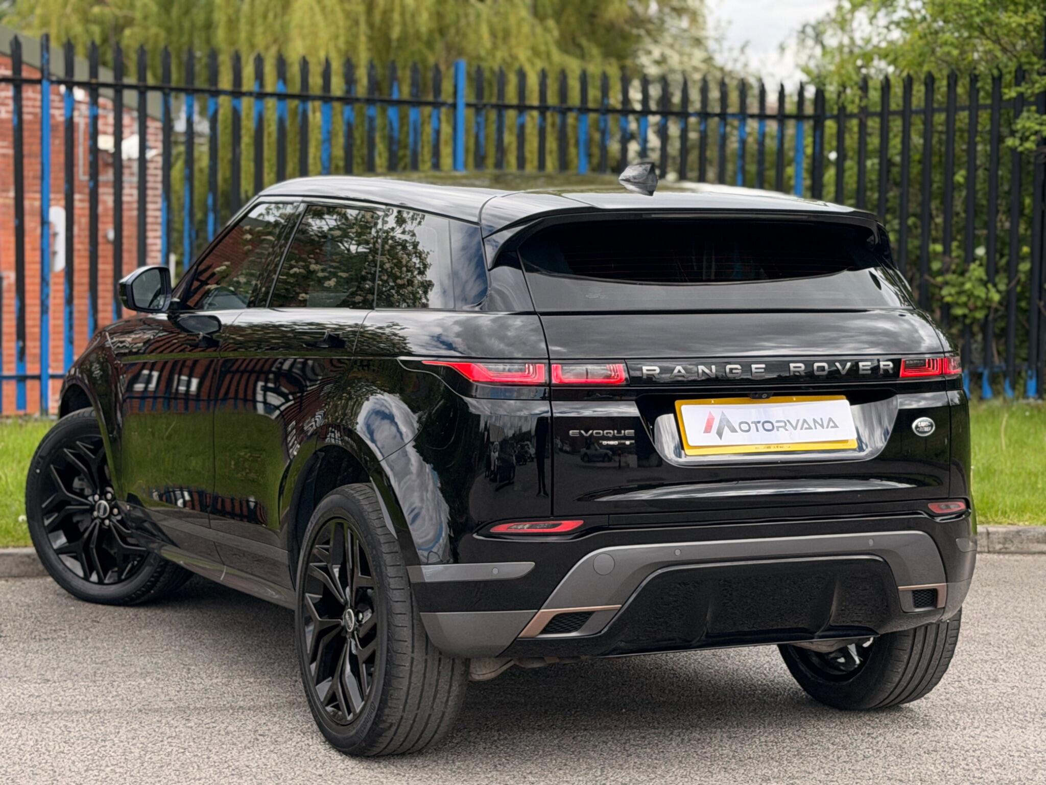 Land Rover Range Rover Evoque view 4