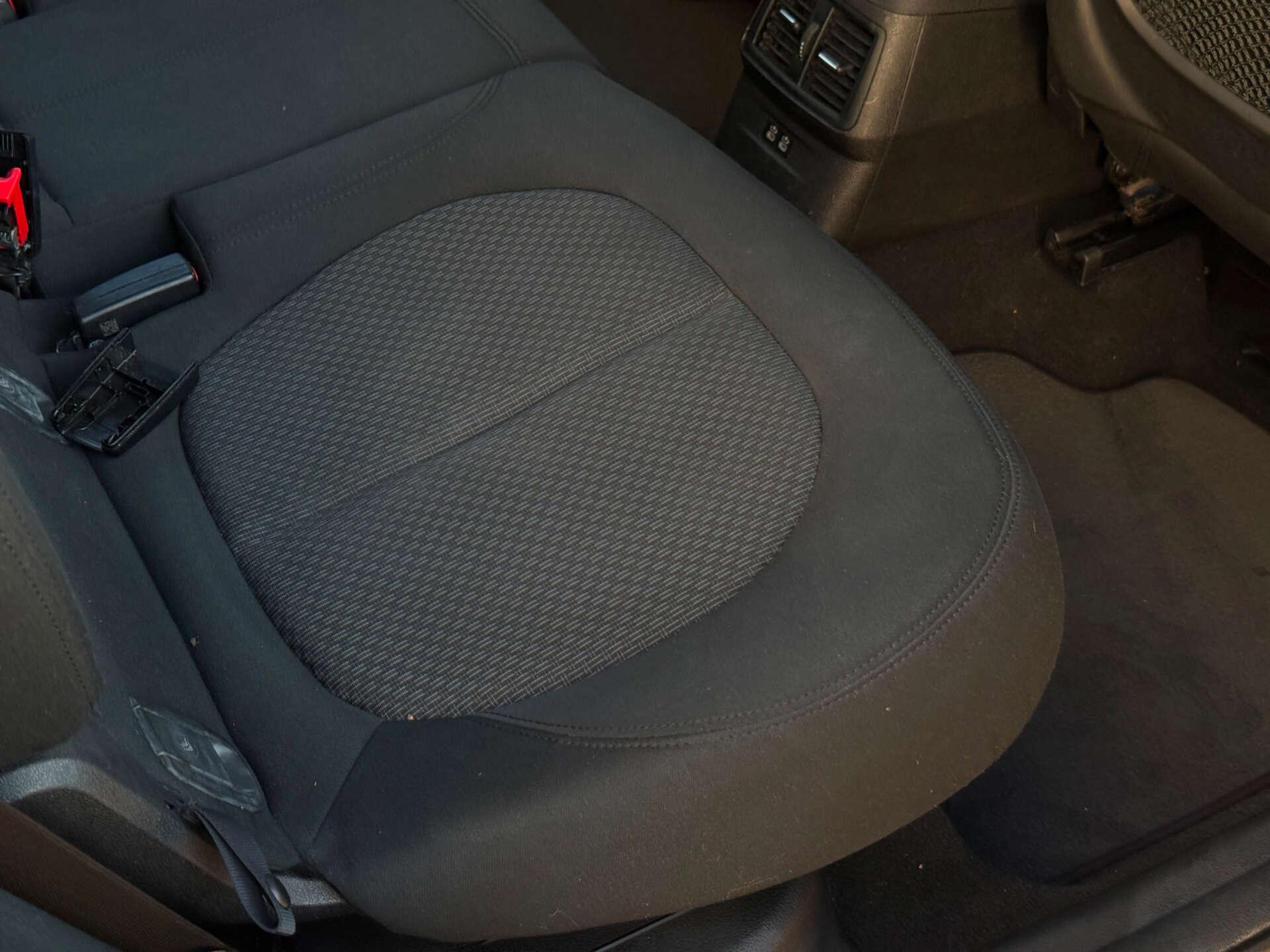 BMW 2 Series Gran Tourer view 29