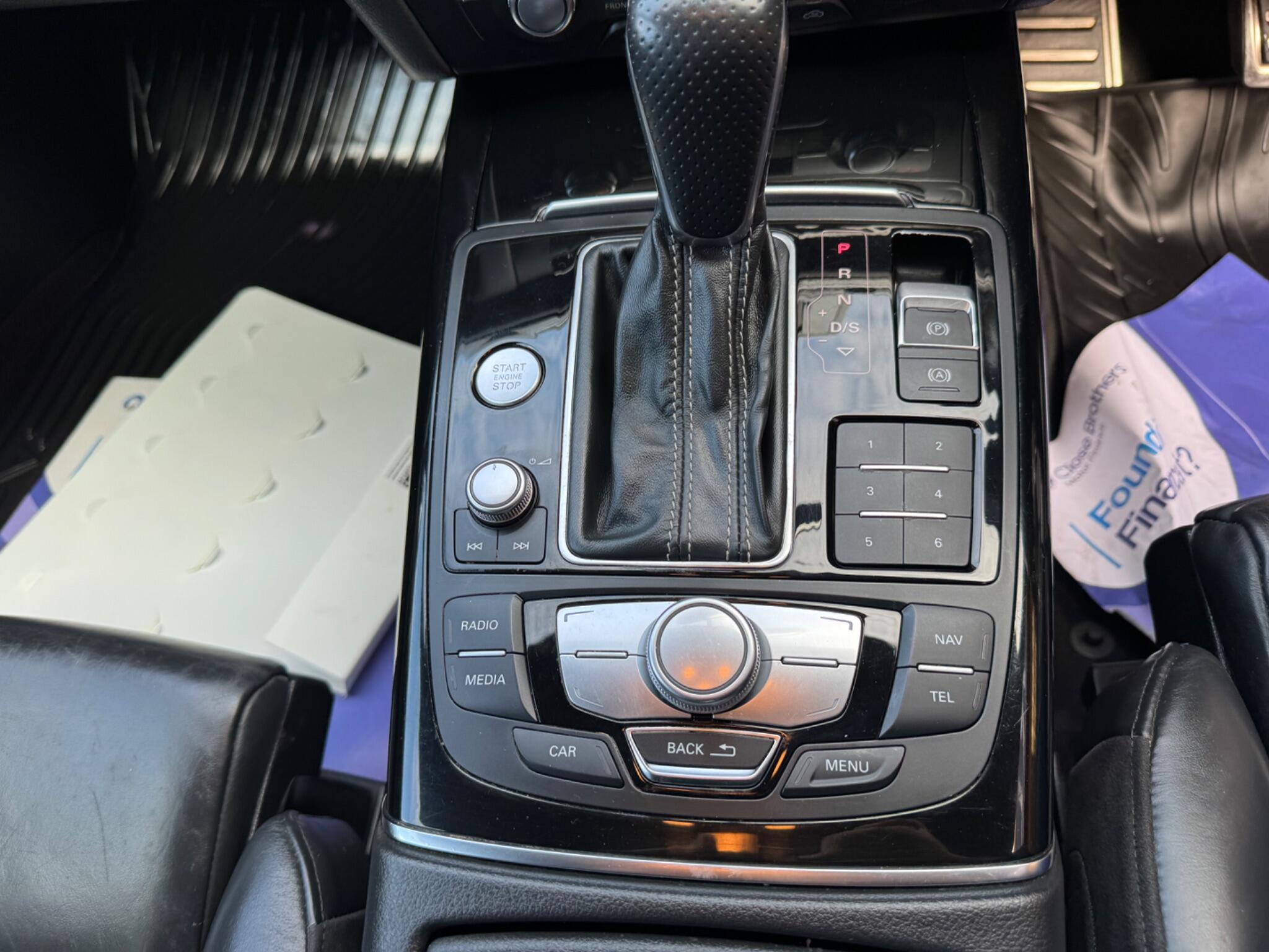 Audi A6 Avant view 21