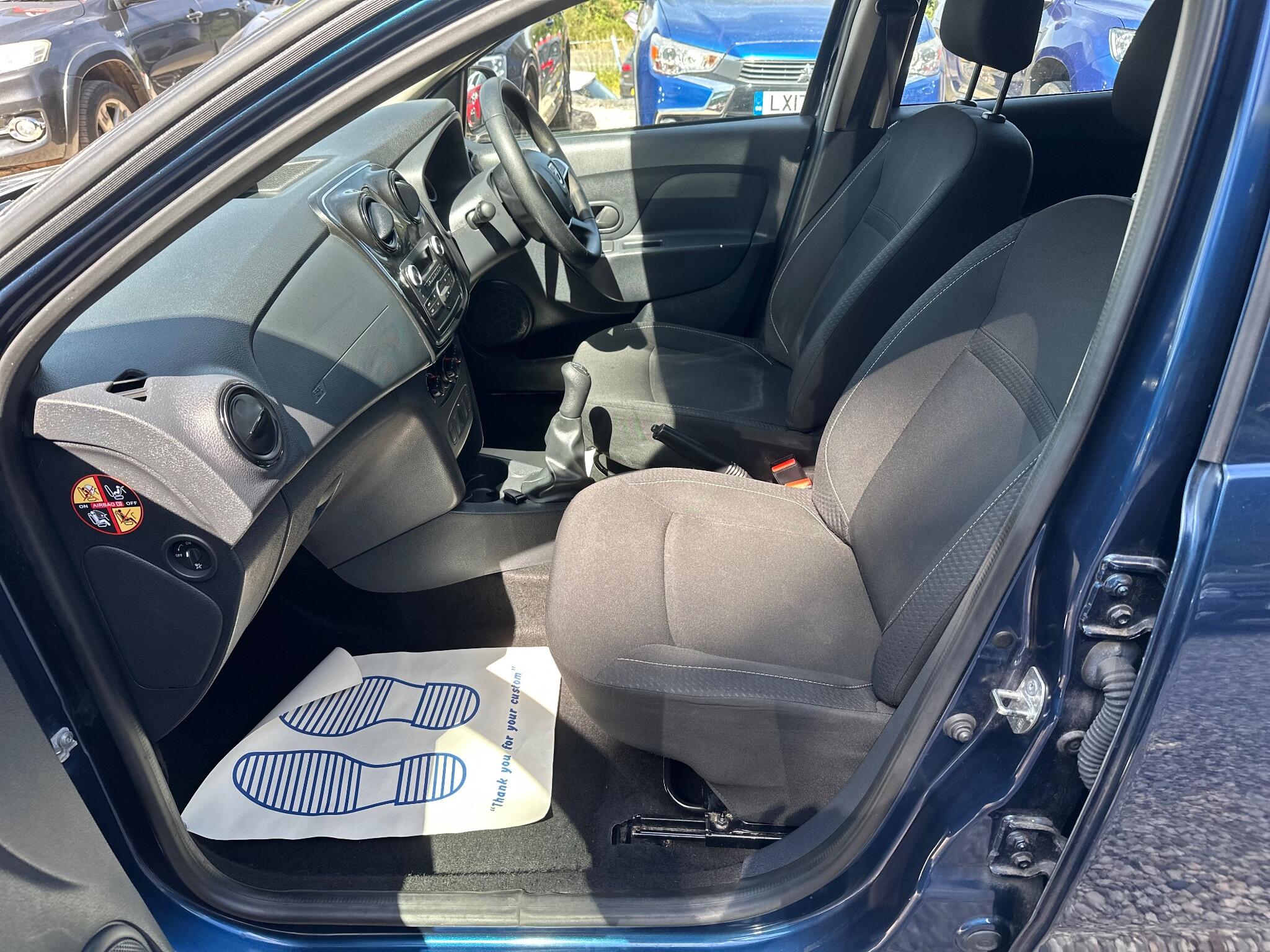 Dacia Logan MCV view 42