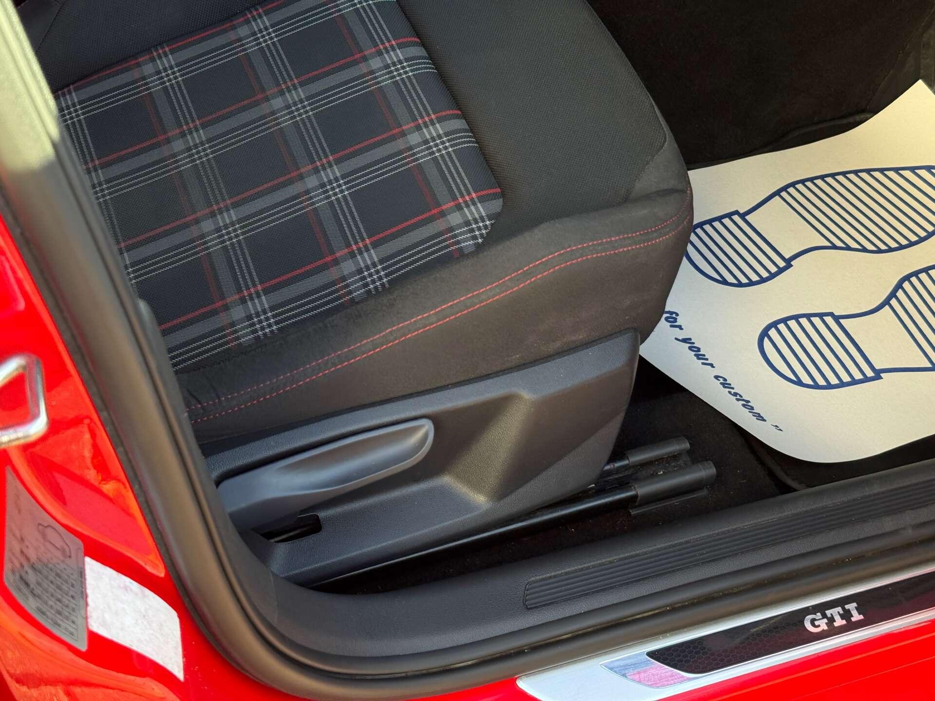 Volkswagen Polo view 38