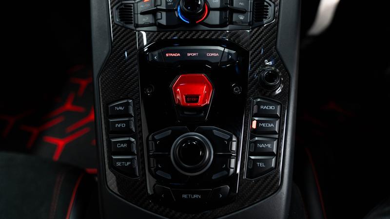 Lamborghini Aventador view 35