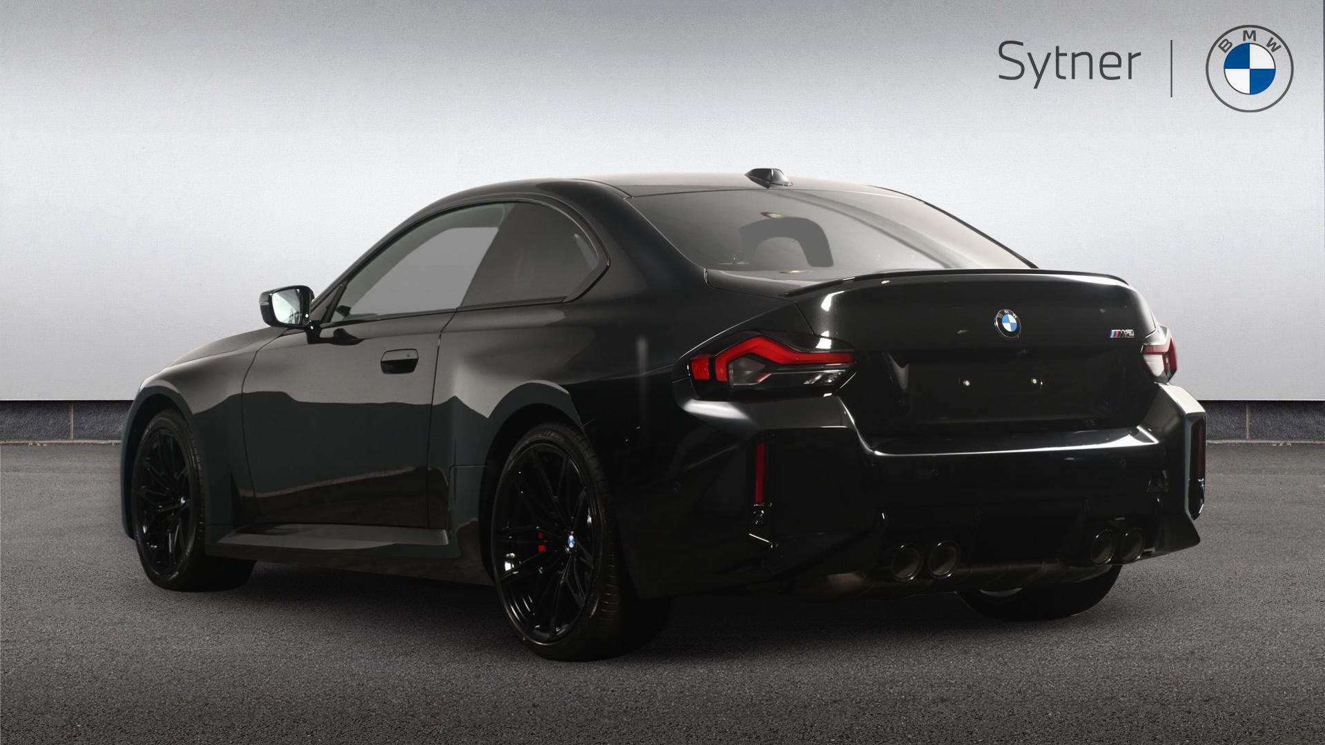 BMW M2 view 2