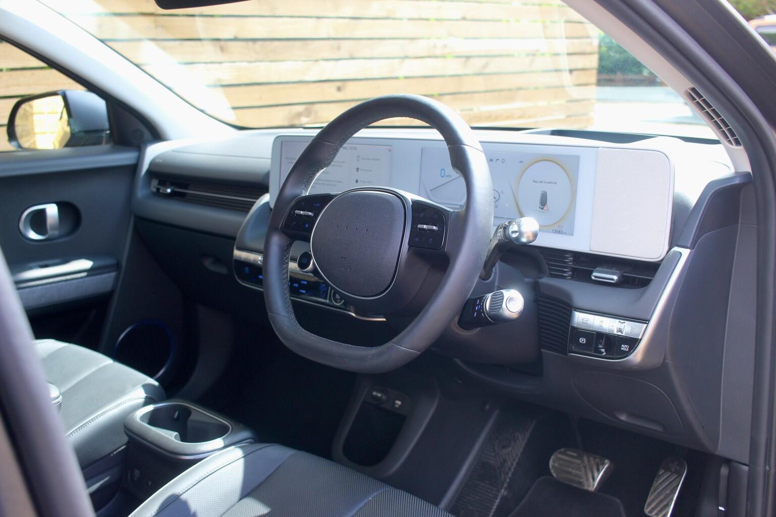 Hyundai IONIQ 5 view 7
