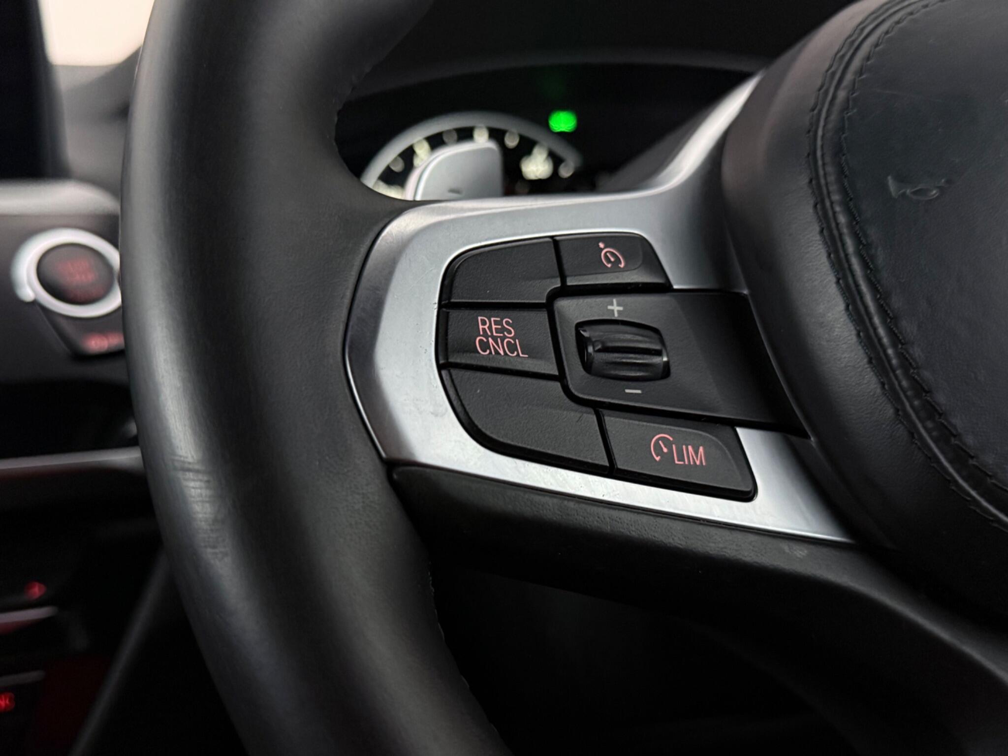 BMW X3 view 11