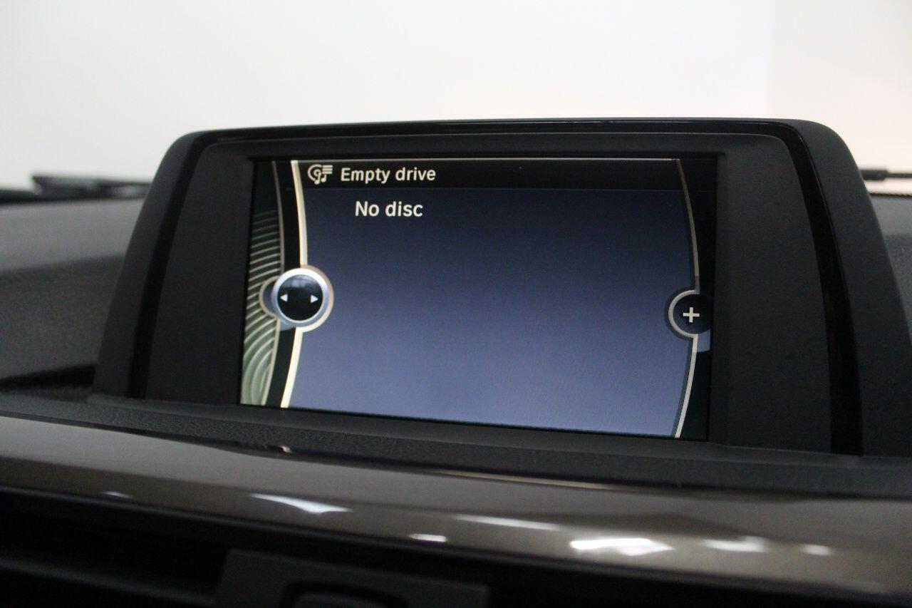 BMW 3 Series view 38