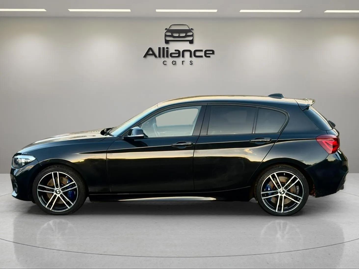BMW 1 Series view 10