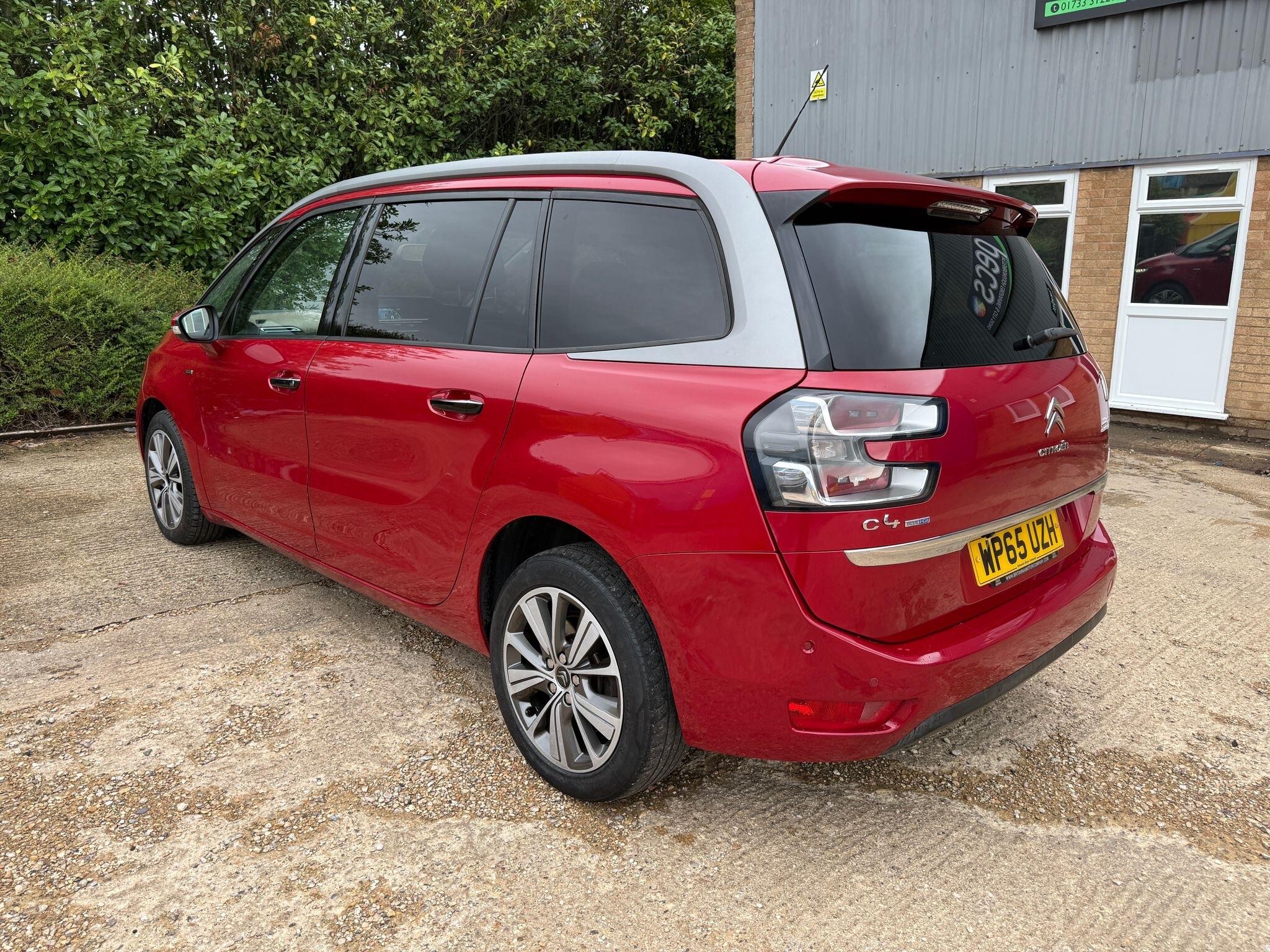 Citroen Grand C4 Picasso view 6