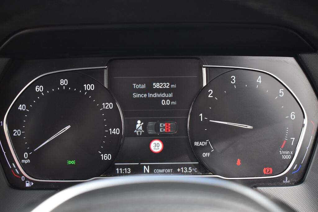 BMW 1 Series view 18