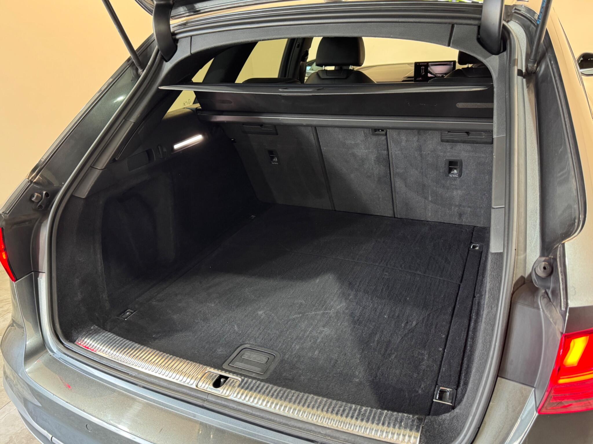 Audi A4 view 68