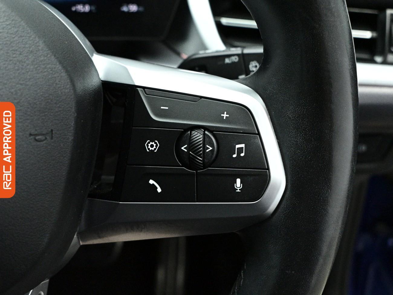 BMW iX1 view 24